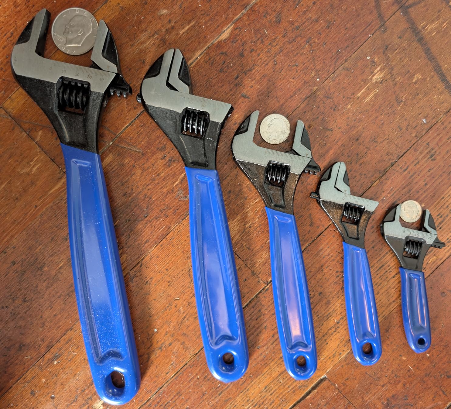 WORKPRO 5-piece Adjustable Wrench Set, 4-Inch & 6-Inch & 8-Inch & 10-Inch & 12-Inch Wrenches, Wide Jaw Black Oxide Wrench, Metric & SAE Scales, Cr-V Steel, for Home, Garage, Workshop customer photo 2