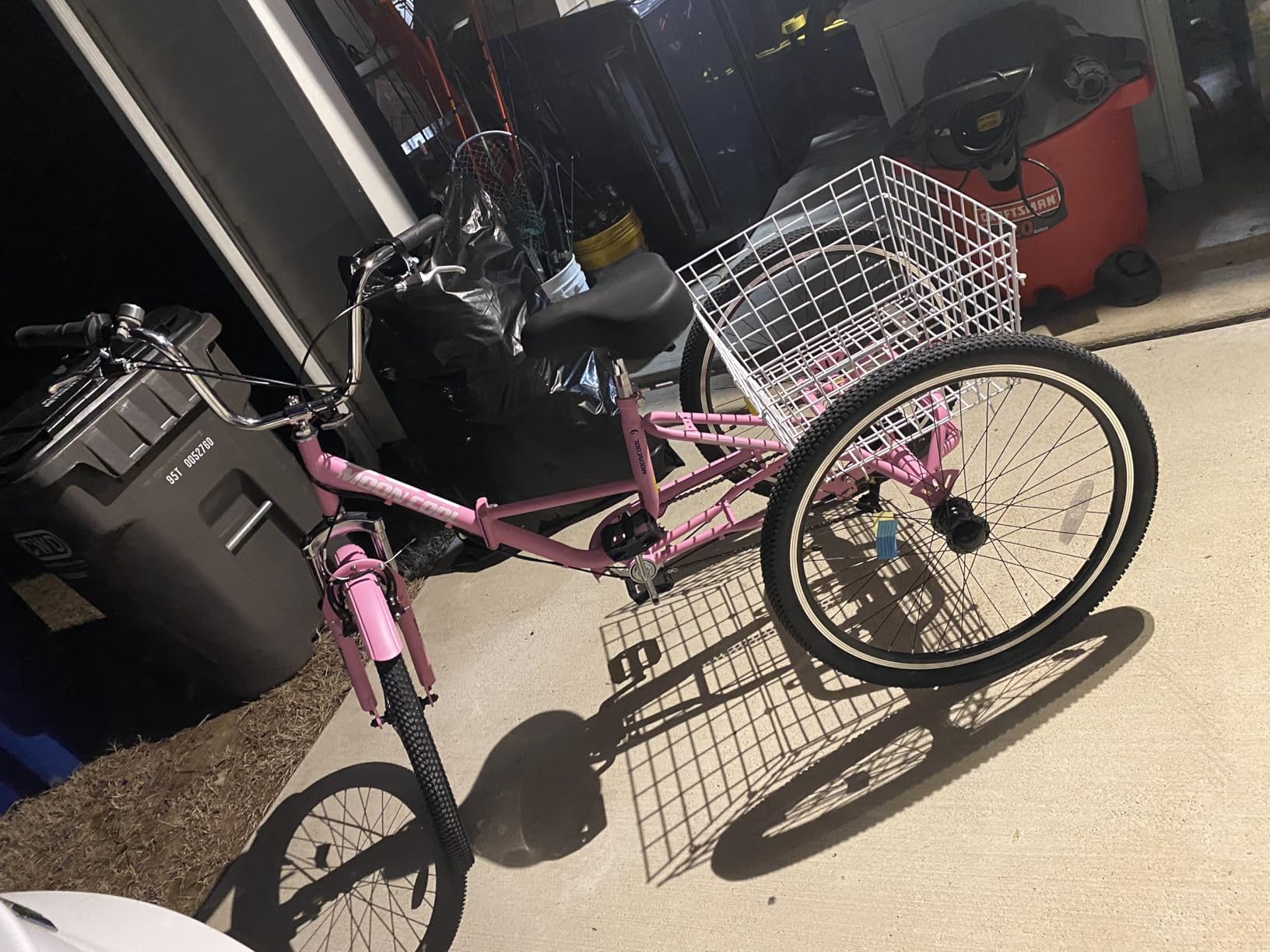 MOPHOTO Adult Folding Tricycle, 7-Speed 3 Wheel Bike for Adults, Seniors, Women & Men, 20/24/26 Inch Low Step-Through Trike with Large Rear Cargo Basket, Adjustable Seat, Space-Saving Cruiser Bicycle customer photo 1