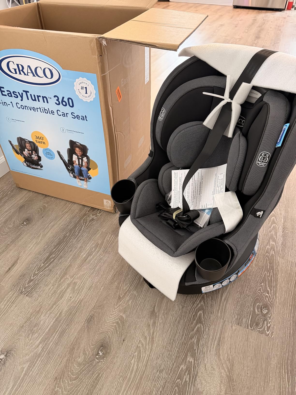 Graco EasyTurn 360 2-in-1 Rotating Convertible Car Seat, 360 Degree Rotating Infant to Toddler Rotating Car Seat, 2 Modes Rear and Forward Facing, Slim Design, Cyran customer photo 2