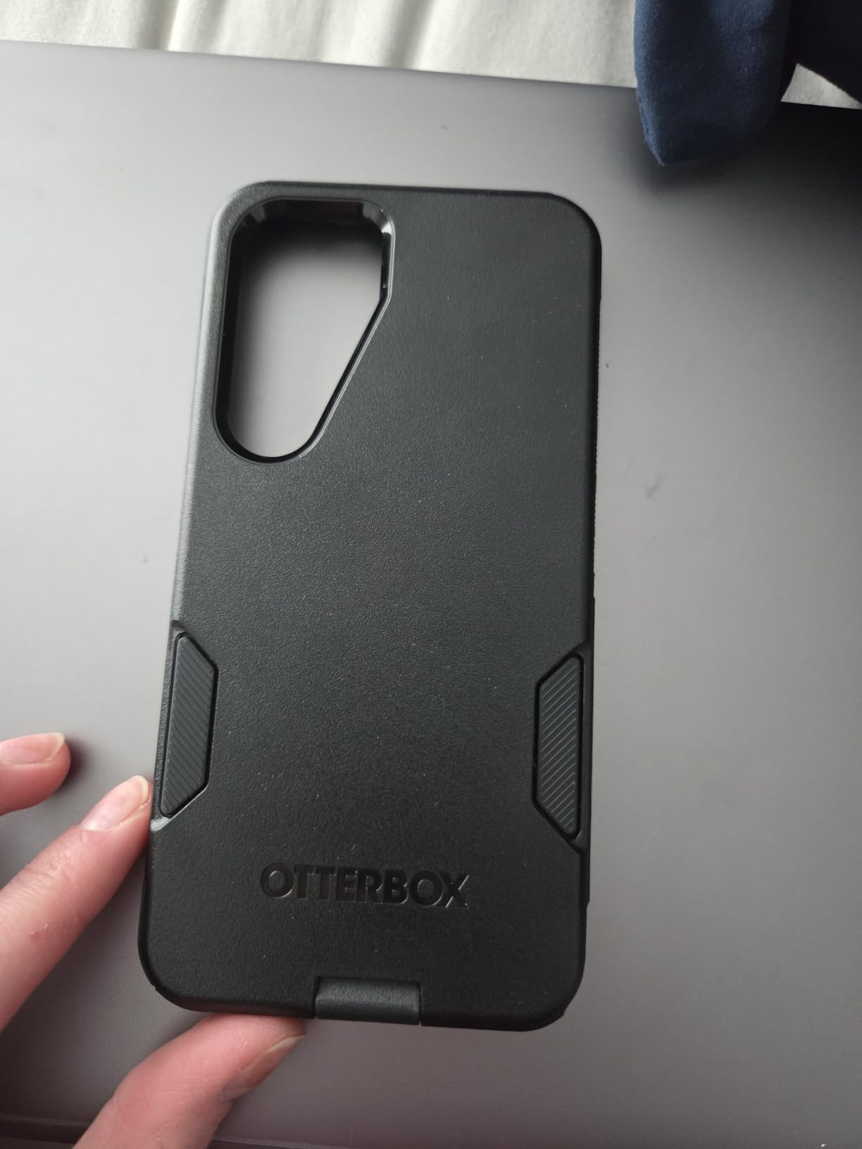 OtterBox Samsung Galaxy S25 Ultra Commuter Series Case - Black, Slim & Tough, Pocket-Friendly, with Port Protection, Protective Phone Case for Samsung Galaxy customer photo 1