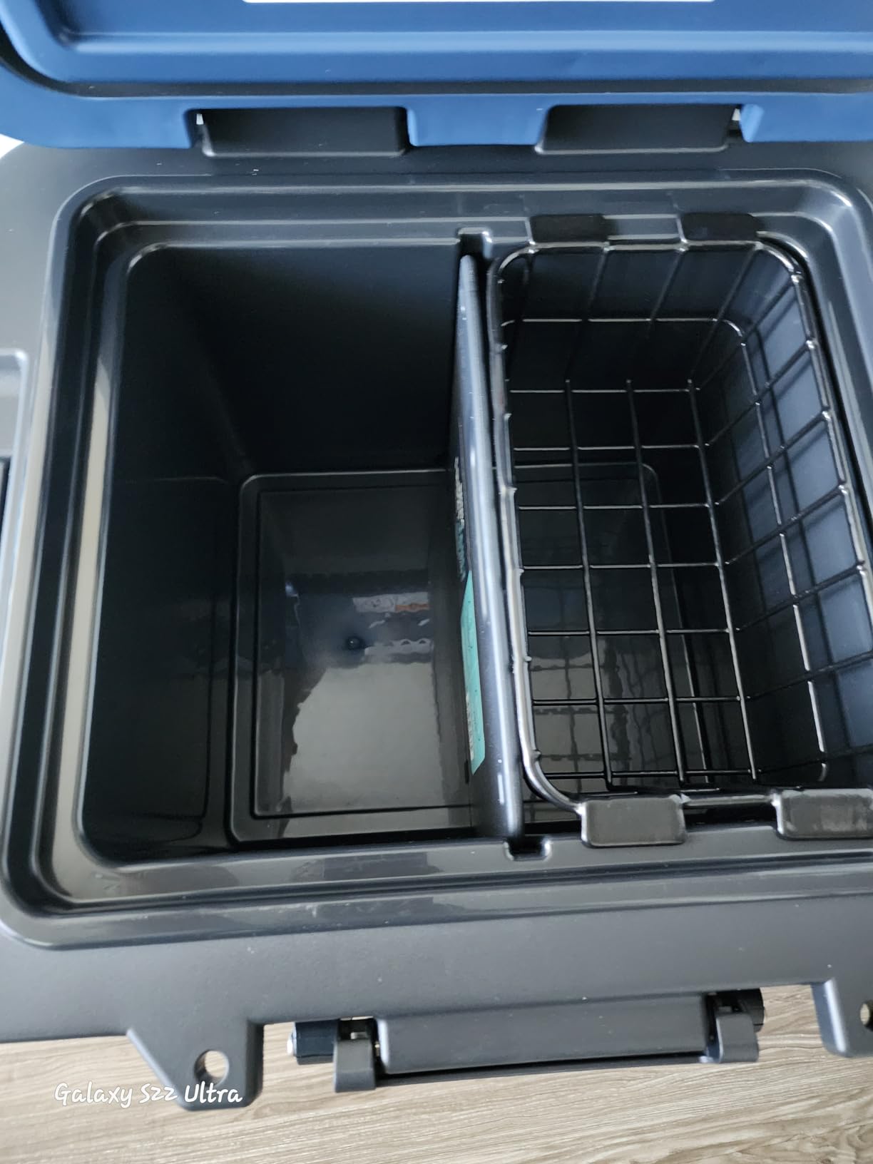 Ninja FrostVault 30QT Cooler with Wheels, Insulated with Temp Dry Storage Drawer customer photo 1
