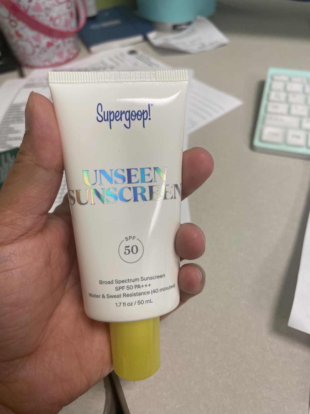 Supergoop! Unseen Sunscreen - Clear & Invisible Face Sunscreen SPF 40, Broad Spectrum, Makeup-Gripping Primer, Weightless, Scentless, Oil Free customer photo 1