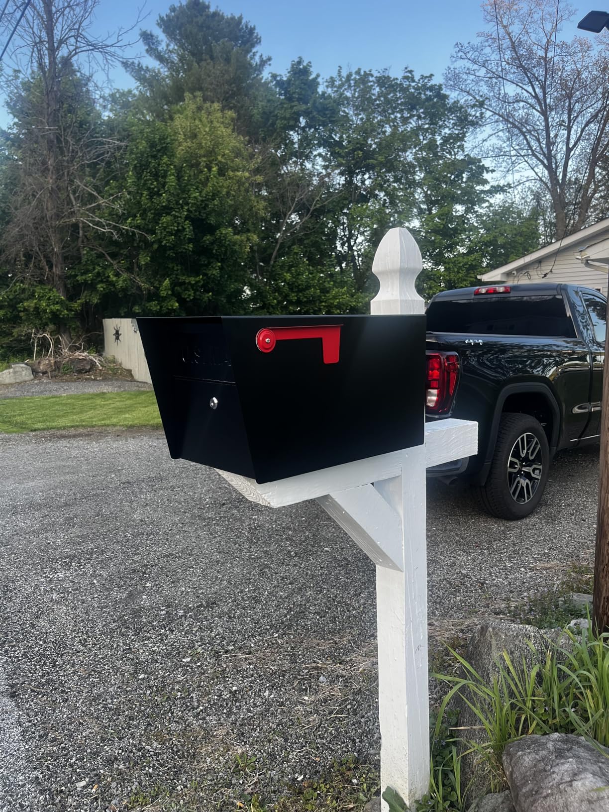 Large Locking Mailbox for Outside, RAINHOL All-Metal Modern Security Mailbox with 2 Keys, Black customer photo 1