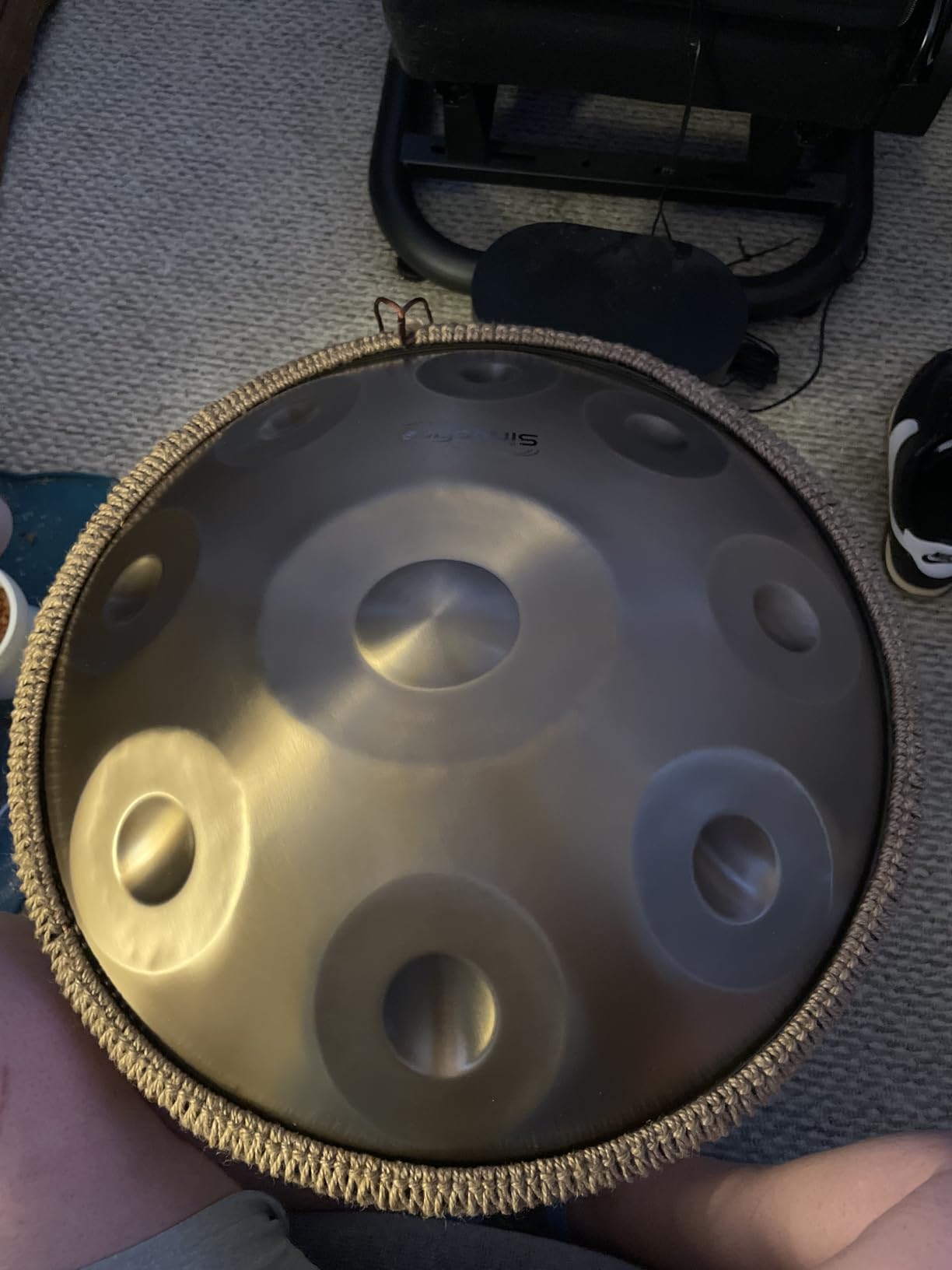 SINGOFIRE 12-Notes Handpan Drum, Handpan Drums for Adults, 22-Inch 440Hz D Minor Kurd, HandPan Instrument with Soft Handpan Bag, 2 Mallets, Handpan Stand and Dust-Free Cloth (Purple) customer photo 1