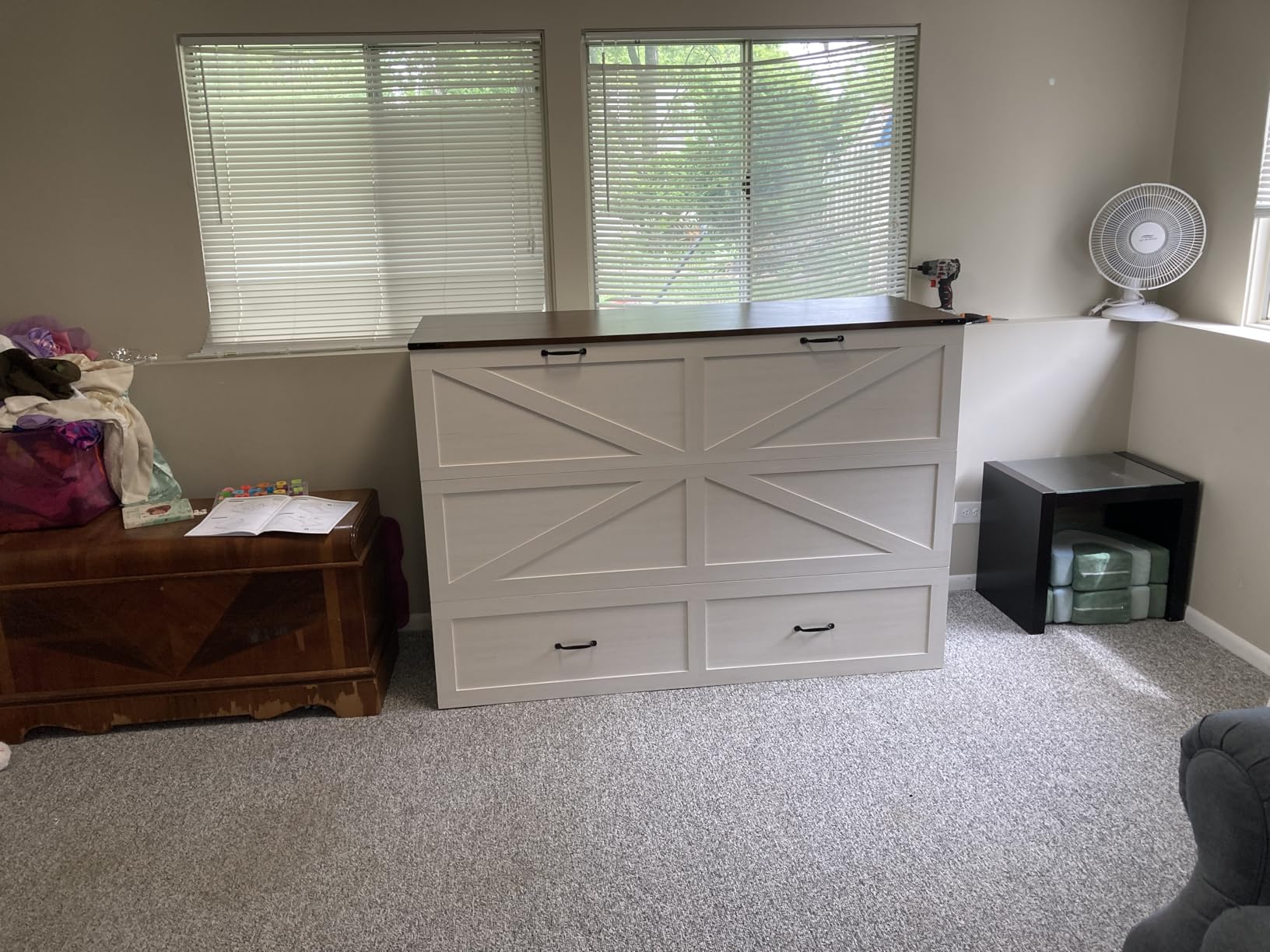 Hlivelood Queen Size Murphy Chest Bed with Drawer and Charging Station, Farmhouse Wood Space-Saving Hidden Folding Bed Chest, Multifunctional Storage Cabinet Beds for Bedroom, Office, Rustic White customer photo 1