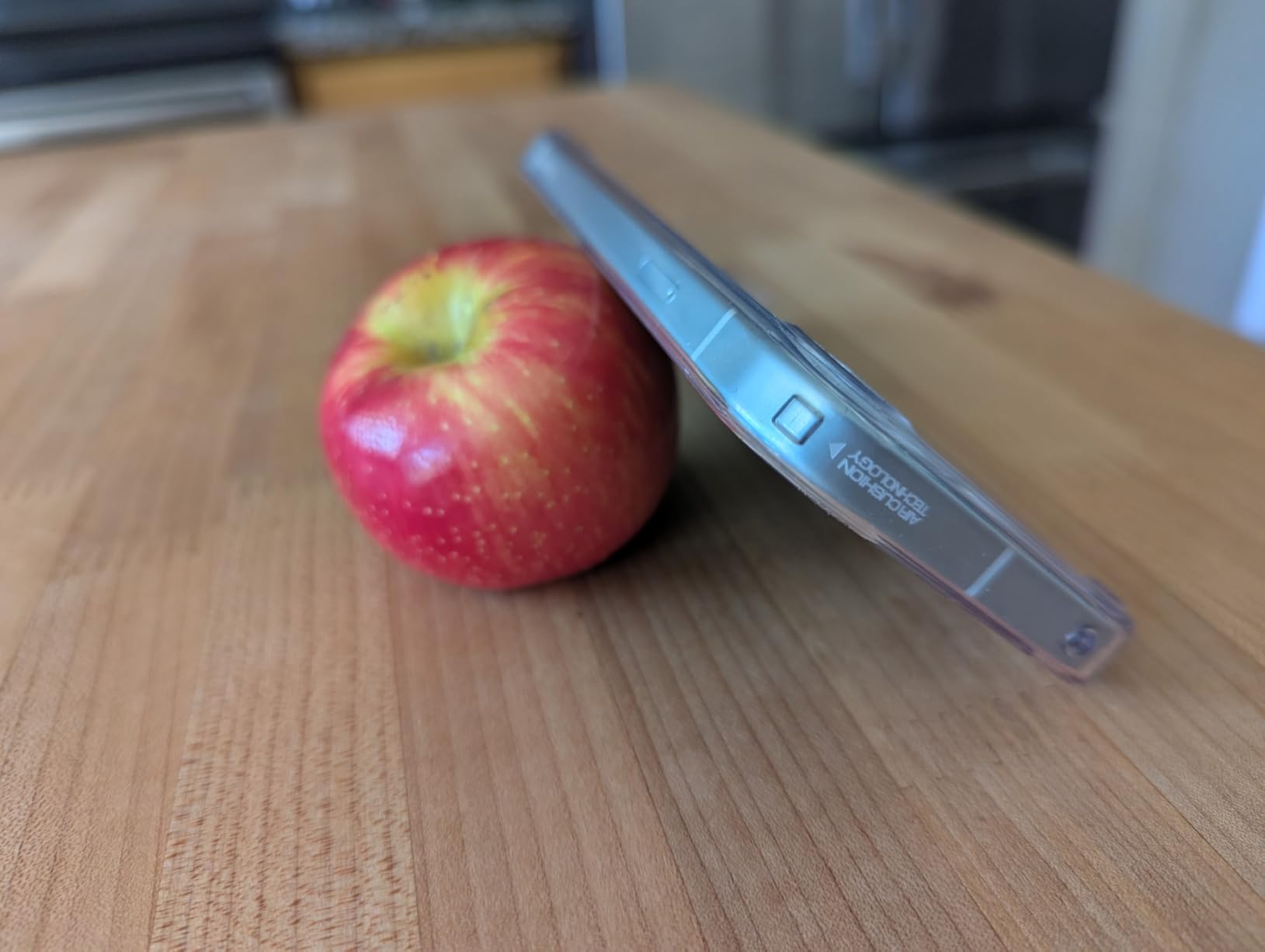 Spigen for Pixel 10/10 Pro Case, Ultra Hybrid [Anti-Yellowing] [No Magnet Ring] - Clear customer photo 2