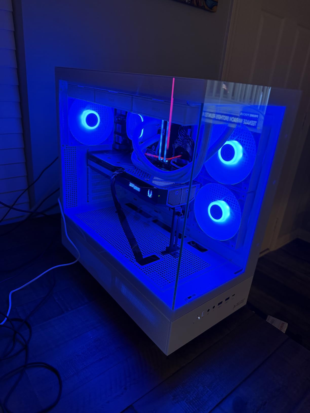 Skytech Gaming Azure 3 Desktop PC, Ryzen 7 7700X 4.5 GHz (5.4GHz), NVIDIA RTX 5070 12GB, 1TB Gen4 NVMe SSD, 32GB DDR5 RAM 600 RGB, 850W Gold ATX 3 PSU, 360mm ARGB AIO, Wi-Fi, Win 11 customer photo 1