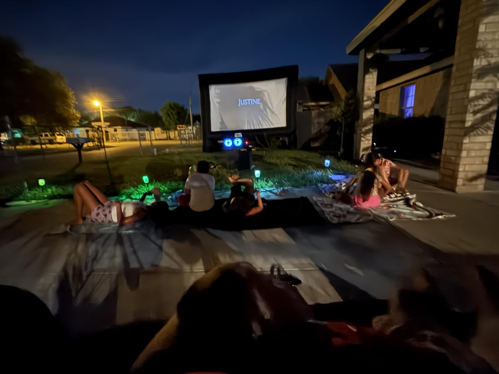 Estgora 14FT Inflatable Movie Screen Outdoor, Blow Up Projector Screen, Inflatable Movie Screen with Air Blower Front & Rear Projection Screens for Outdoor Movie Night Backyard Pool Fun customer photo 1
