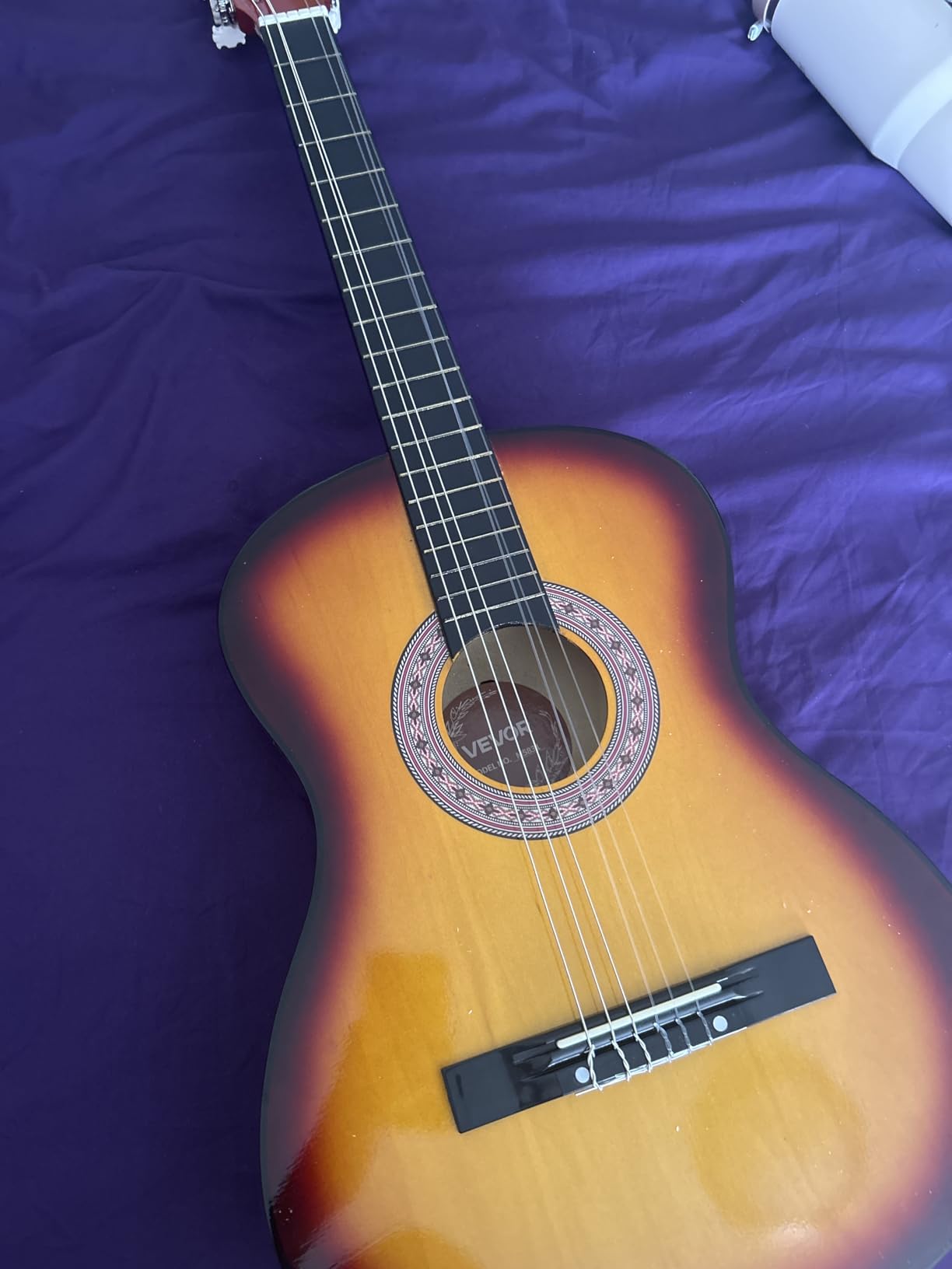 VEVOR Acoustic Guitar, Classical Guitar Starter Kit for Beginners, with Nylon Strings, Basswood Guitar, for Kids Adults Girls Boys Students customer photo 1