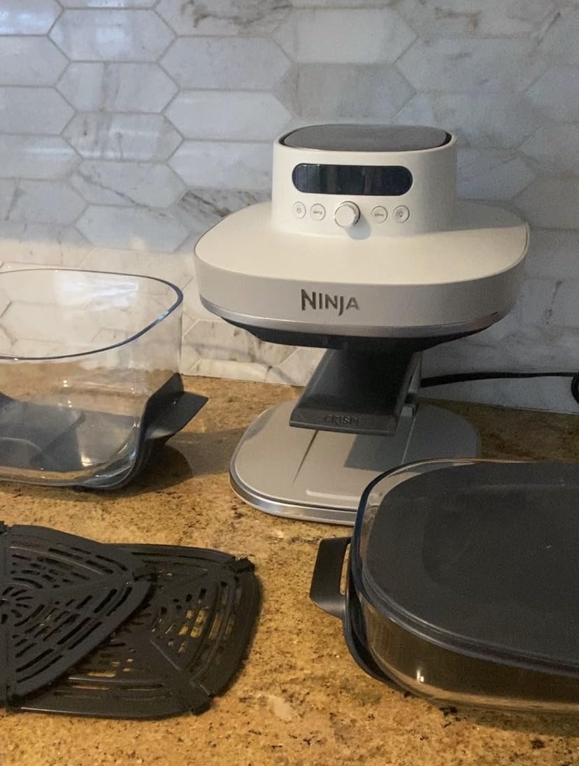 Ninja Crispi Pro 6-in-1 Glass Air Fryer with Nontoxic, 6qt and 2.5qt Containers and Lids, Microwave, Freezer, Dishwasher Safe, 450F Max Temp, 1800 Watt, Bone, AS101LG customer photo 1