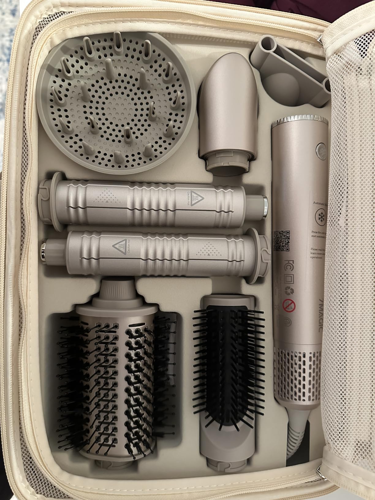 7MAGIC 7-in-1 Hot Air Styler, Hair Styler Dryer Brush with Auto-Wrap Curlers, High-Speed Hair Dryer for Fast Drying, Volumizing & Straightening, Travel Case Included, Champagne Gold customer photo 1