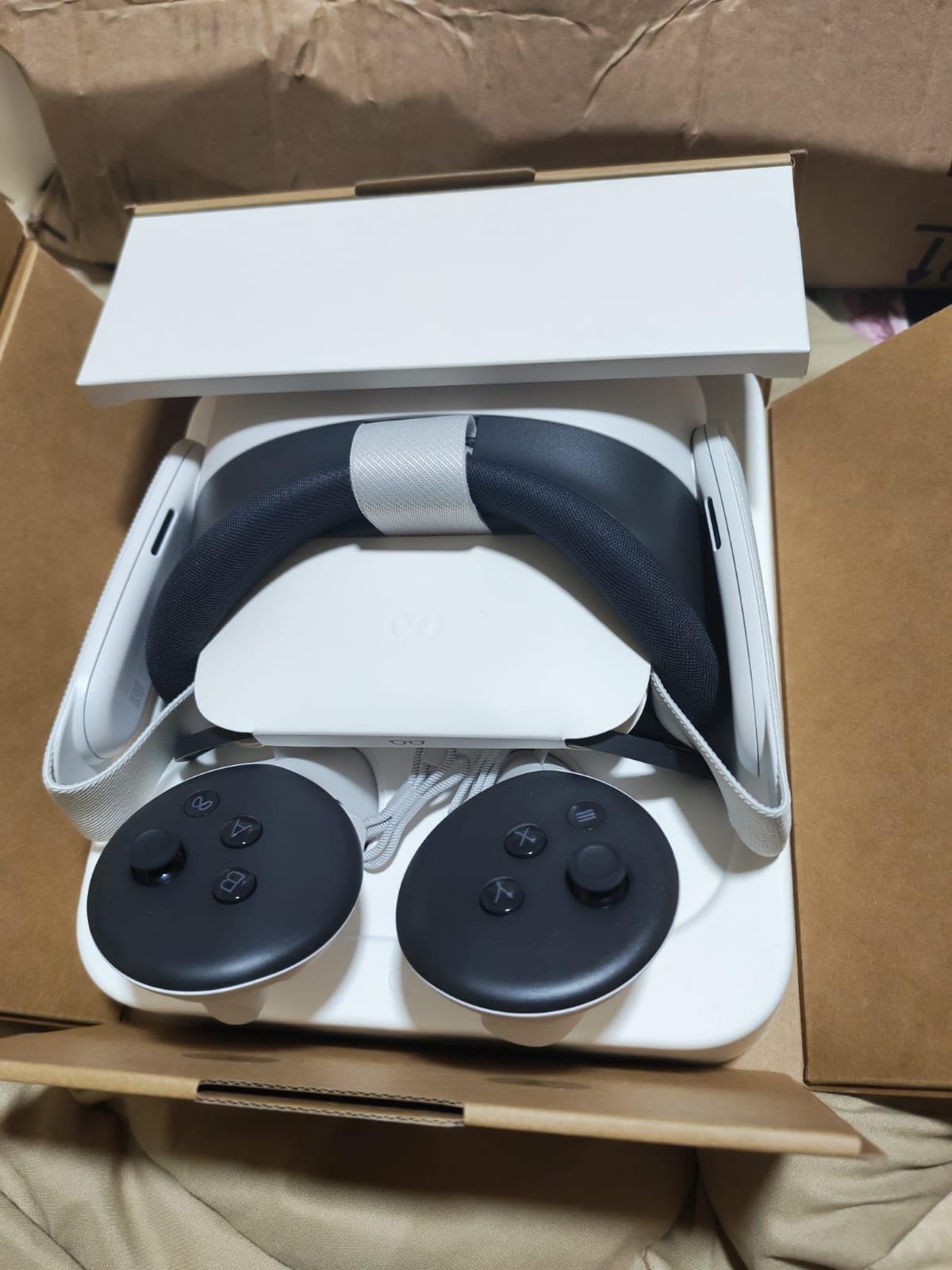 Meta Quest 3S 256GB | VR Headset - Thirty-Three Percent More Memory - 2X Graphical Processing Power - Virtual Reality Without Wires customer photo 1