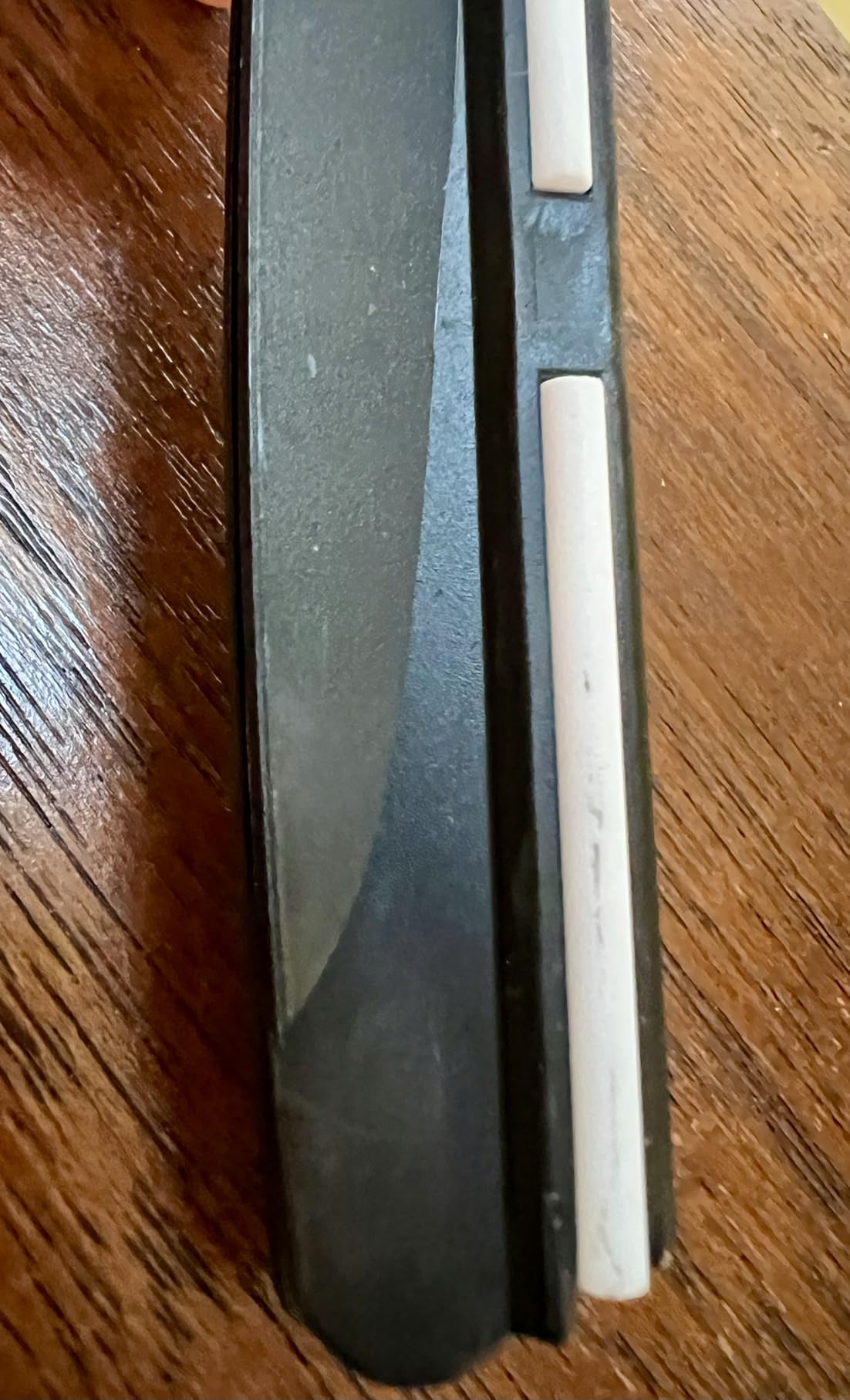 Shapton Kuromaku Whetstone Sharpening Stone Set, Japanese 1000 & 5000 Grit Knife Sharpening Stones with Knife Sharpening Angle Guide for Kitchen & Chef's Knives customer photo 1