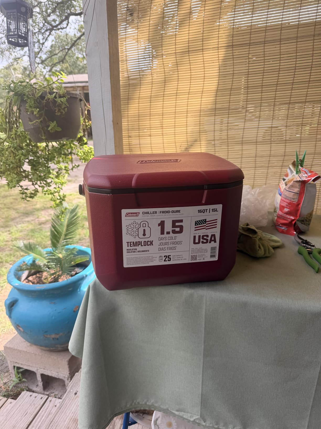 Coleman Chiller 48qt Cooler with Ice Retention, Leak Resistant customer photo 2