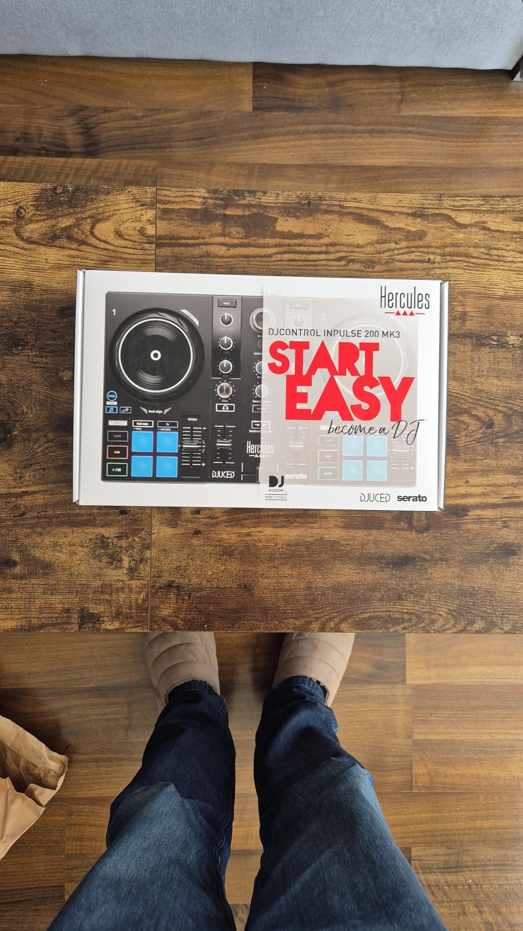 Hercules DJControl Inpulse 200 MK3 DJ Controller, 2 Deck DJ Mixer with Jog Wheels, Pads, Crossfader, Beginner DJ Equipment with Tutorials and Streaming, Compact Portable DJ Board, Compatible with PC customer photo 2