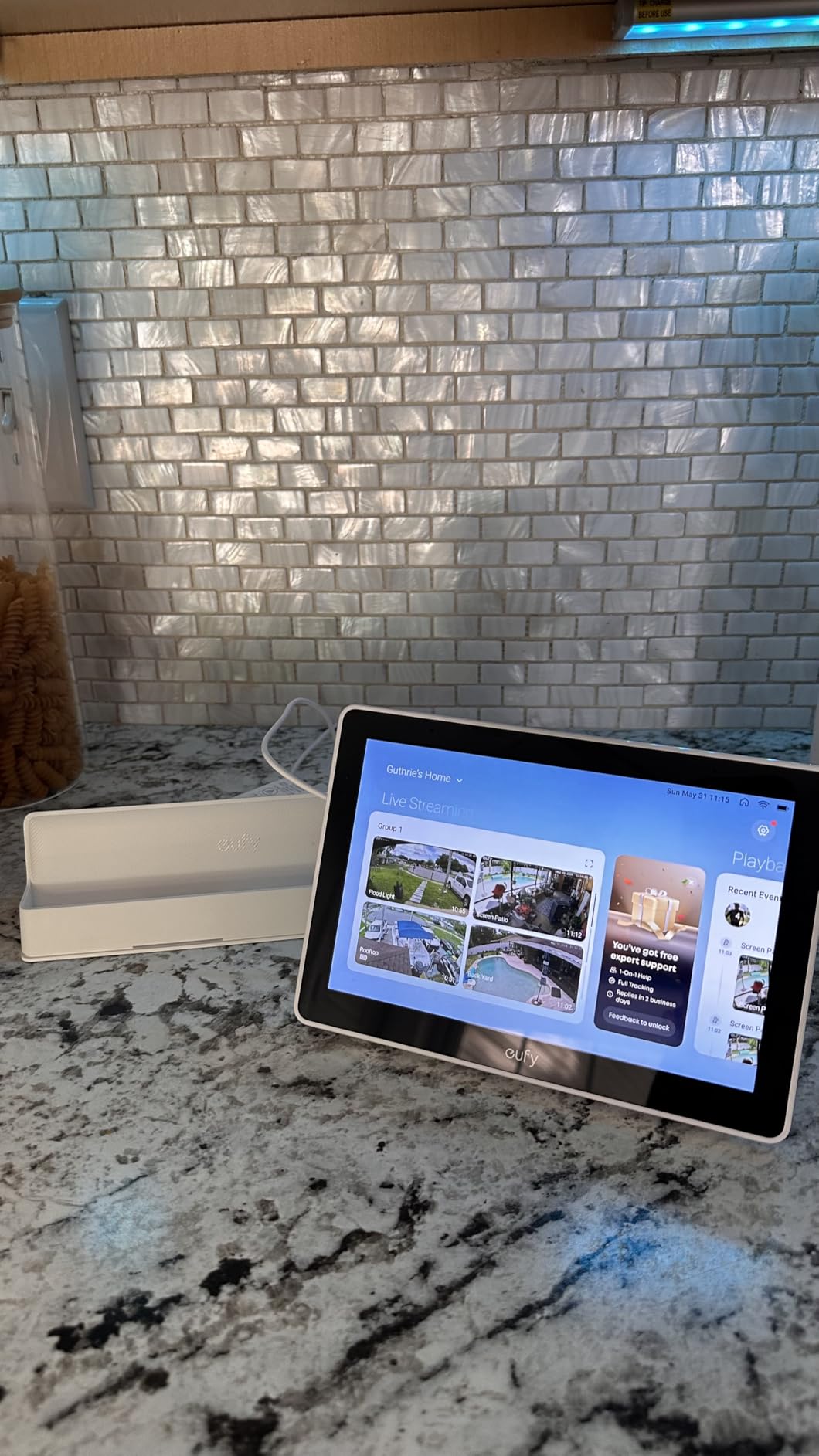 eufy Smart Display E10, Smart Home Hub, 8