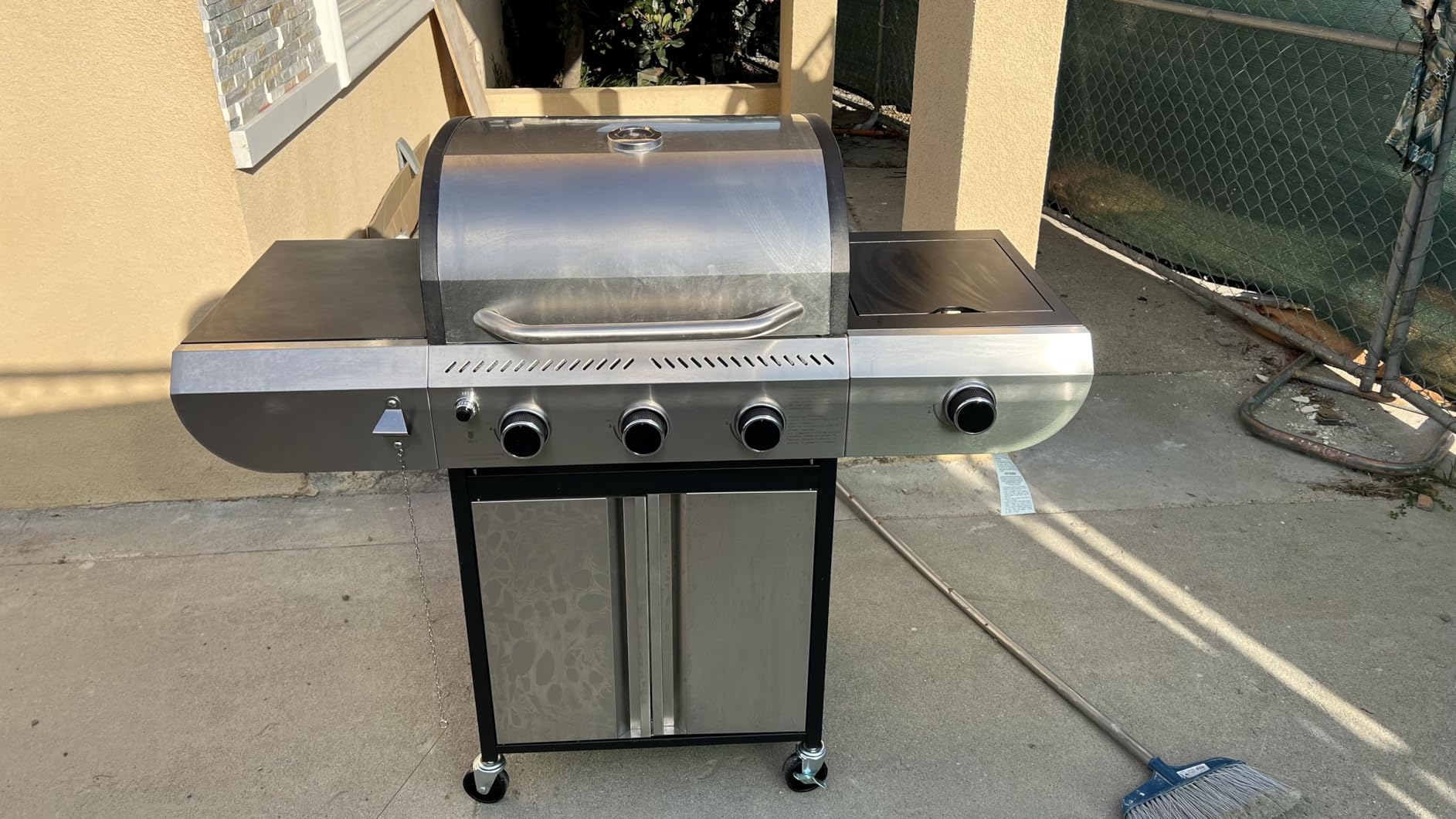 3-Burner Propane Gas Grill with Side Burner, 34,000 BTU Stainless Steel BBQ Grill - Heavy-Duty Porcelain-Enameled Grates for Patio and Outdoor Cooking customer photo 2