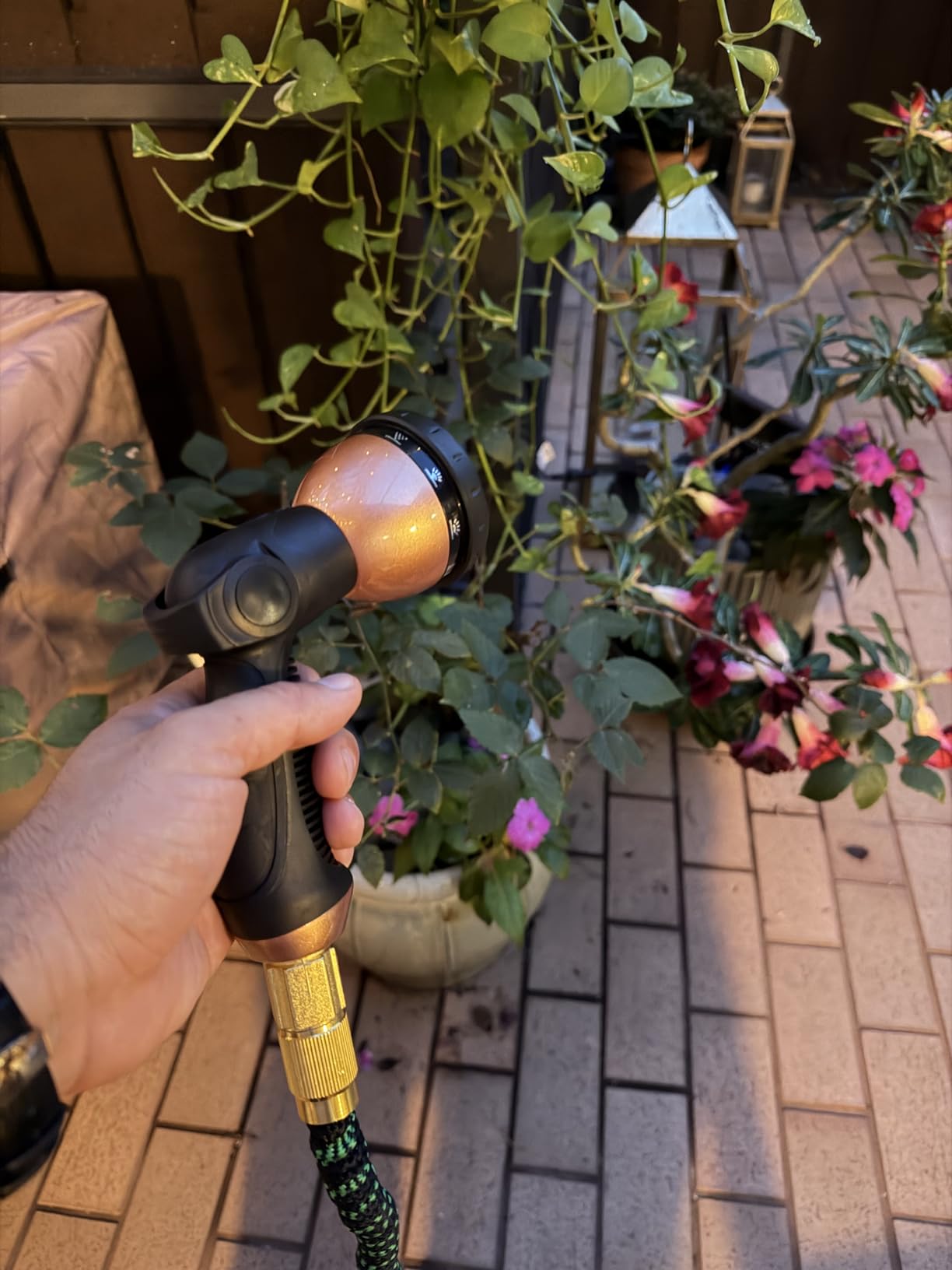 Expandable Garden Hose 50 ft with 10 Function Nozzle Sprayer, Lightweight Flexible Water Hose with Durable Collapsible Latex Core & Solid Brass Fittings, Kink Free, Leak-Proof, Retractable Stretch Hose customer photo 2