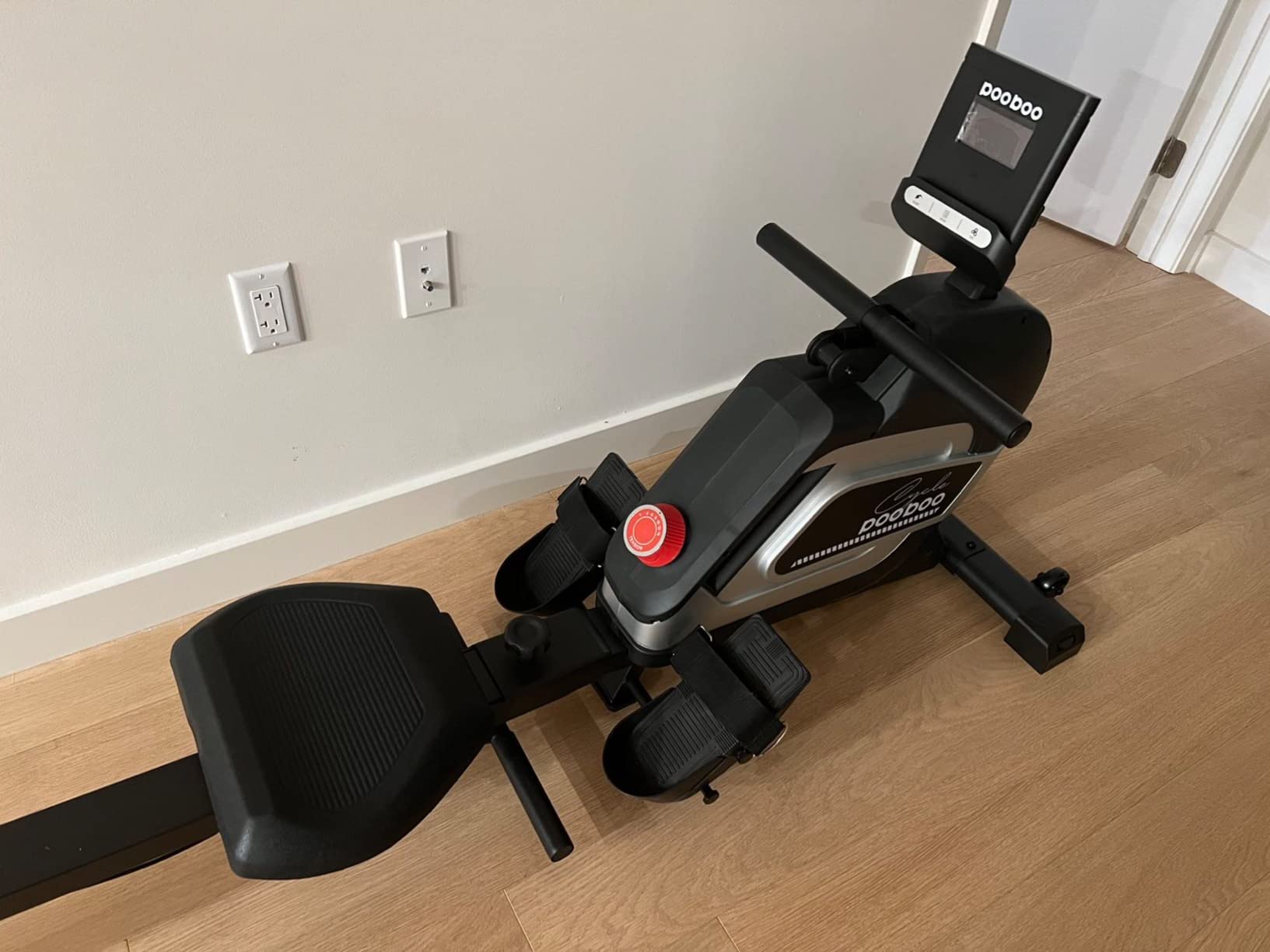 pooboo Rowing Machines for Home, Magnetic Rowing Machine with Adjustable Resistance, Folding Rower Machine of Quiet, 350lbs Weight Capacity, Comfortable Seat Cushion, LCD Monitor, App Support customer photo 2