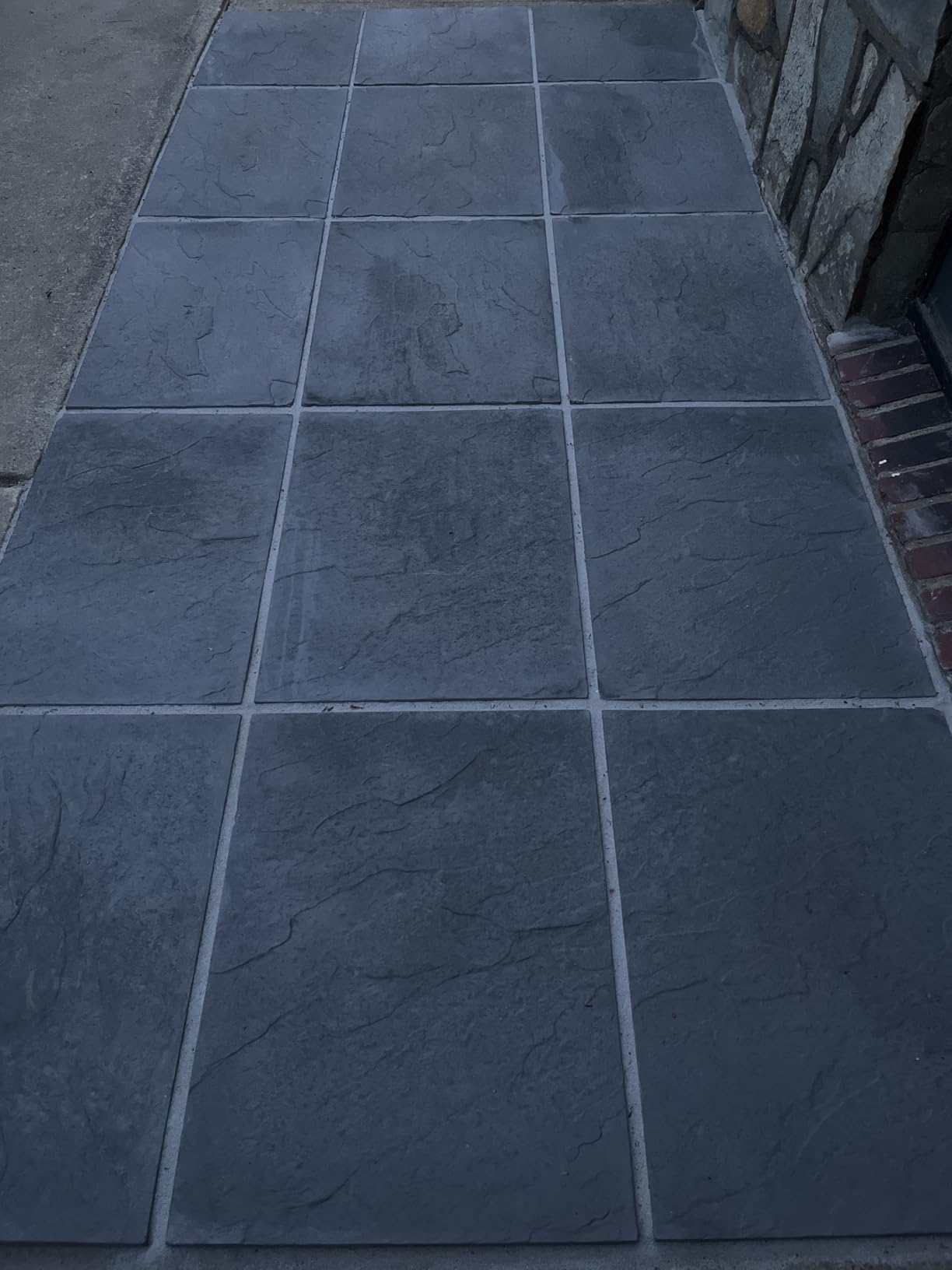 MARSHALLTOWN QLT Brick Tongs, Metal Handle Paver Claw for Lifting, Masonry, 88 customer photo 1