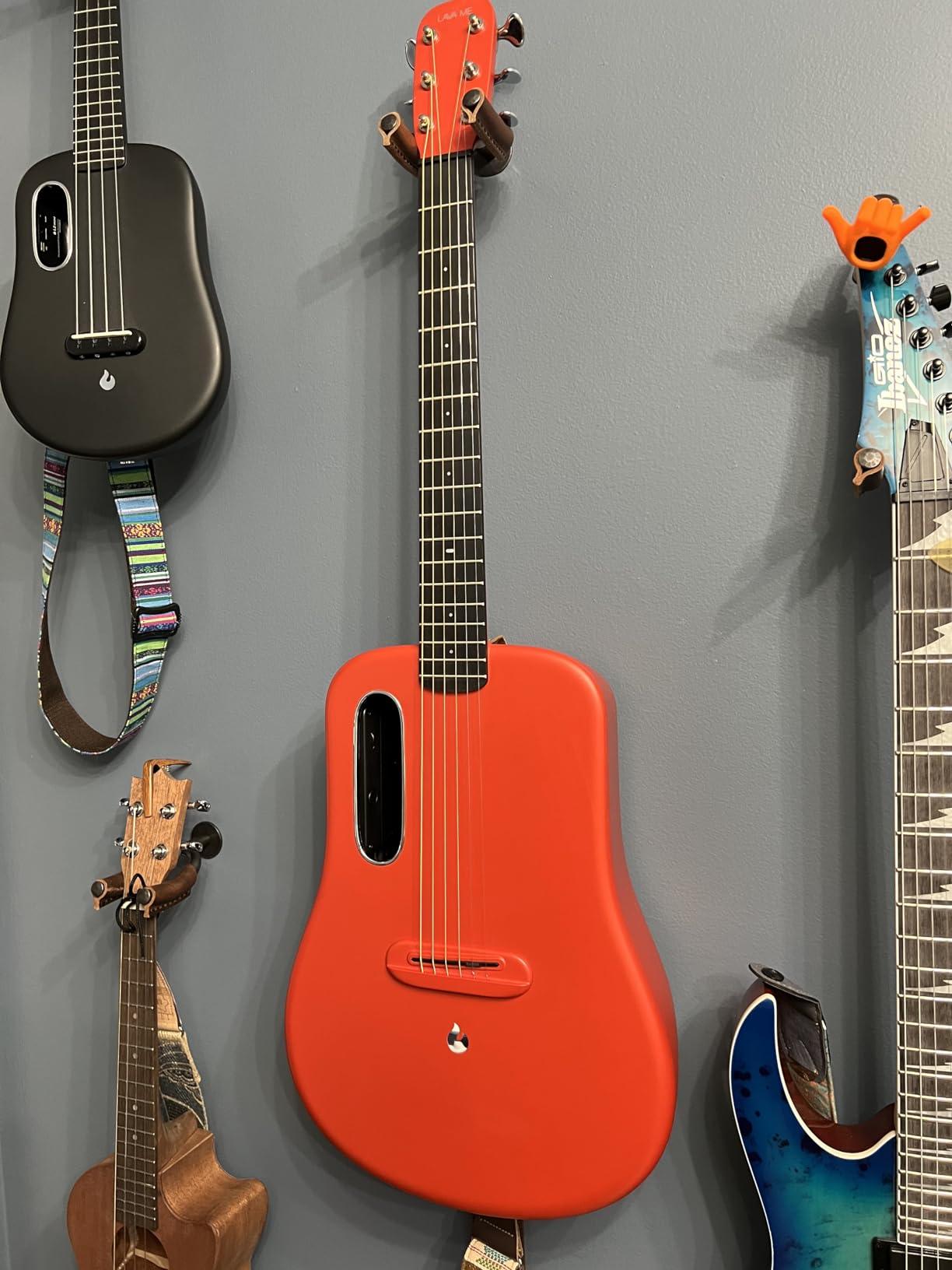 Ernie Ball Earthwood Silk and Steel Extra-Soft Acoustic Guitar Strings, 10-50 Gauge (P02047) customer photo 2