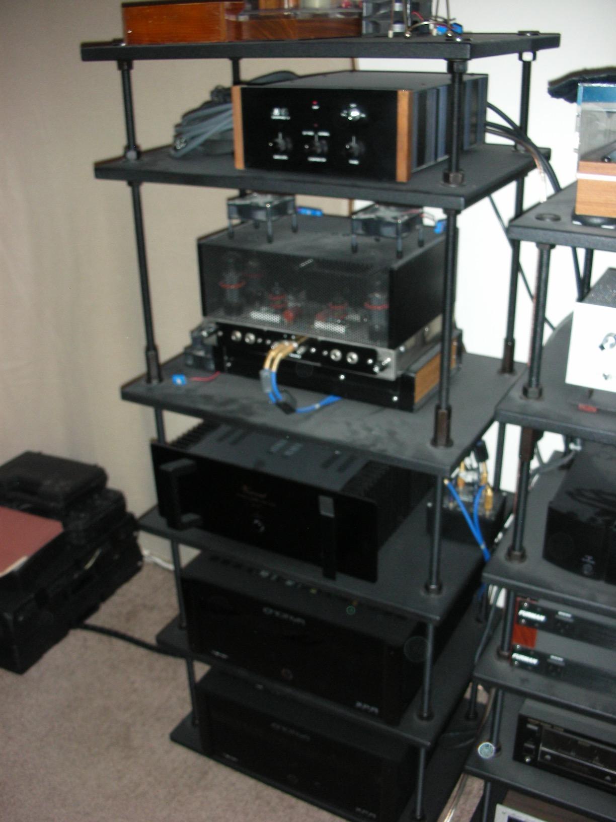 Salamander Designs A5/B Archetype Audio/Video Shelf, 5.0 - Black customer photo 2