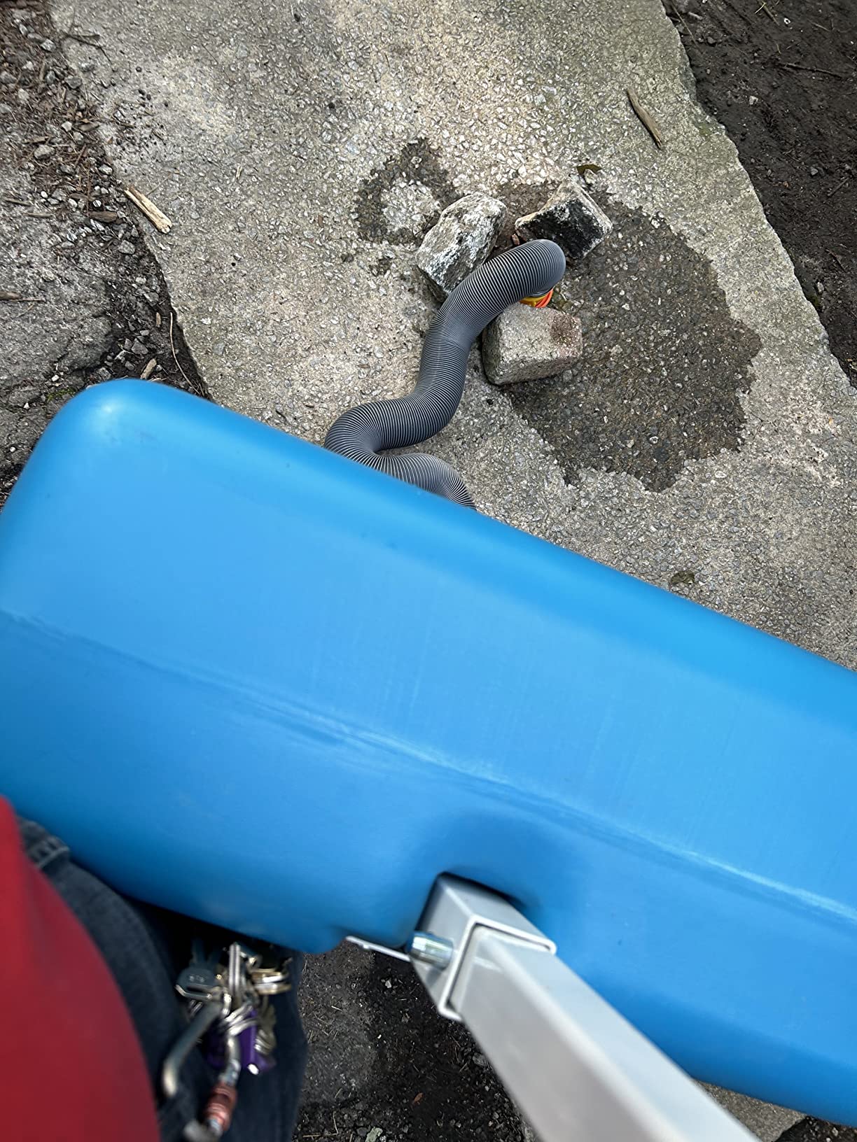 BARKER 11104 Tote-Along Tank - 22 Gallon, Blue customer photo 2