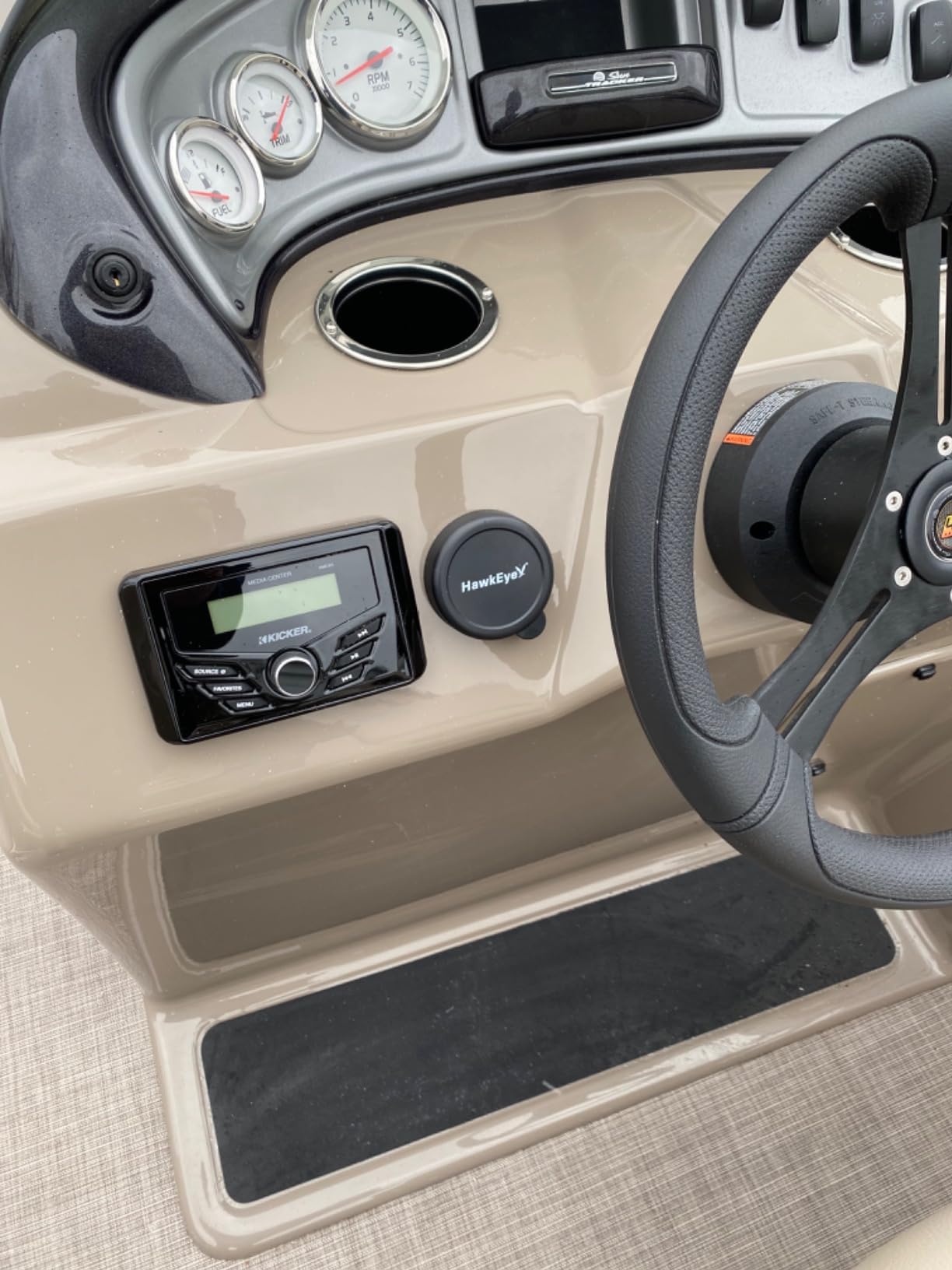 DepthTrax 2B Boat Mount in Dash Digital Depth Finder customer photo 2