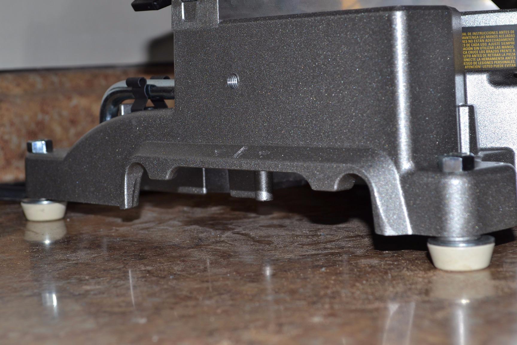 DEWALT DW713 10 In. Portable Compound Miter Saw customer photo 1