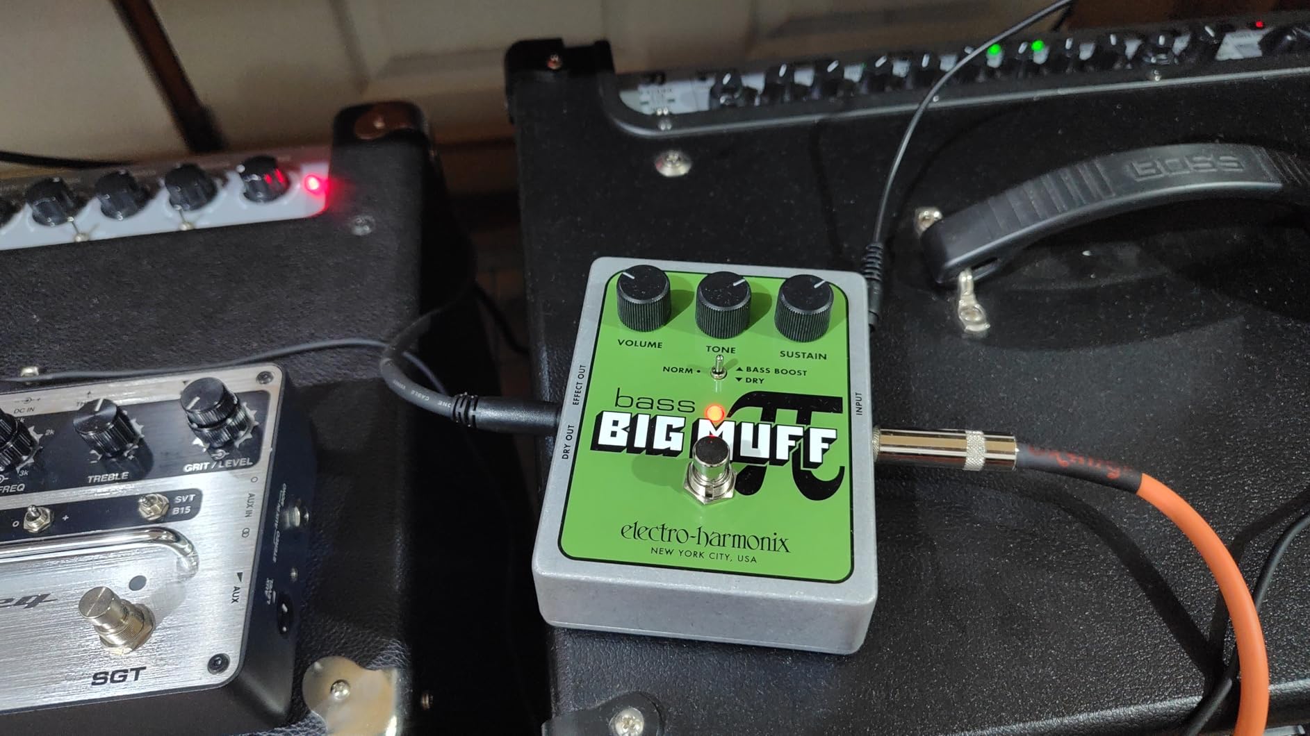 Electro-Harmonix Bass Big Muff Pi Fuzz Pedal customer photo 1