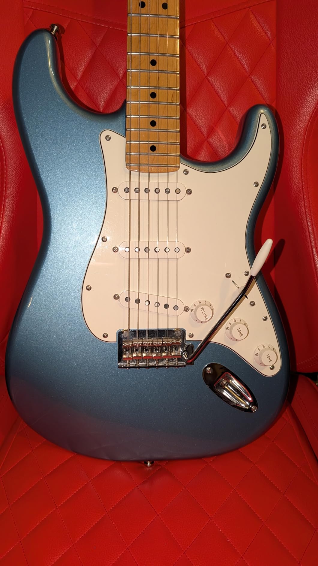 Fender Super 250 Electric Guitar Strings, Nickel Plated Steel, Ball End, 250R .010-.046, 3-Pack customer photo 2