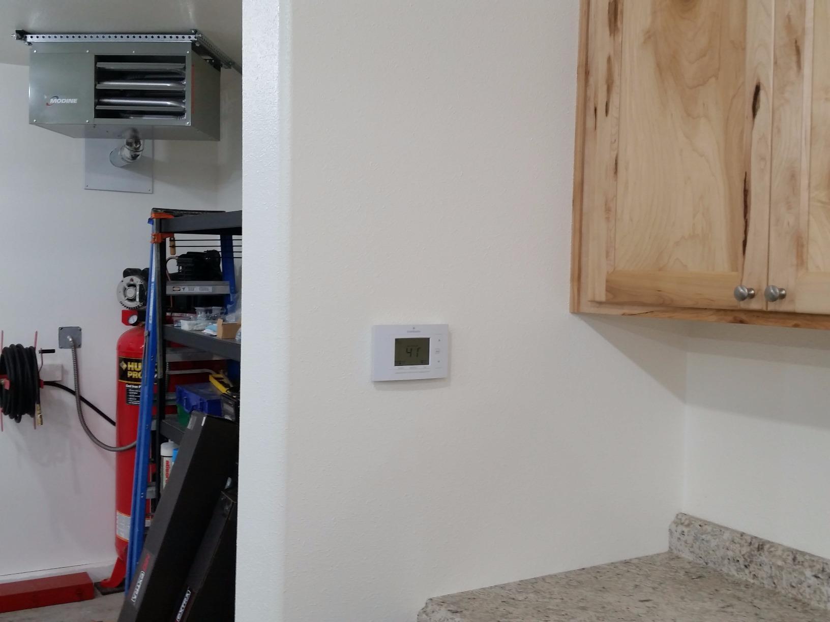 Modine HD45AS0111 Natural Gas Hot Dawg Garage Heater 45,000 BTU with 80-Percent Efficiency customer photo 1