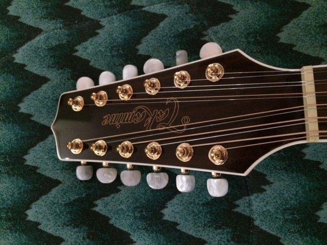 Takamine GJ72CE-12NAT Jumbo Cutaway 12-String Acoustic-Electric Guitar customer photo 1