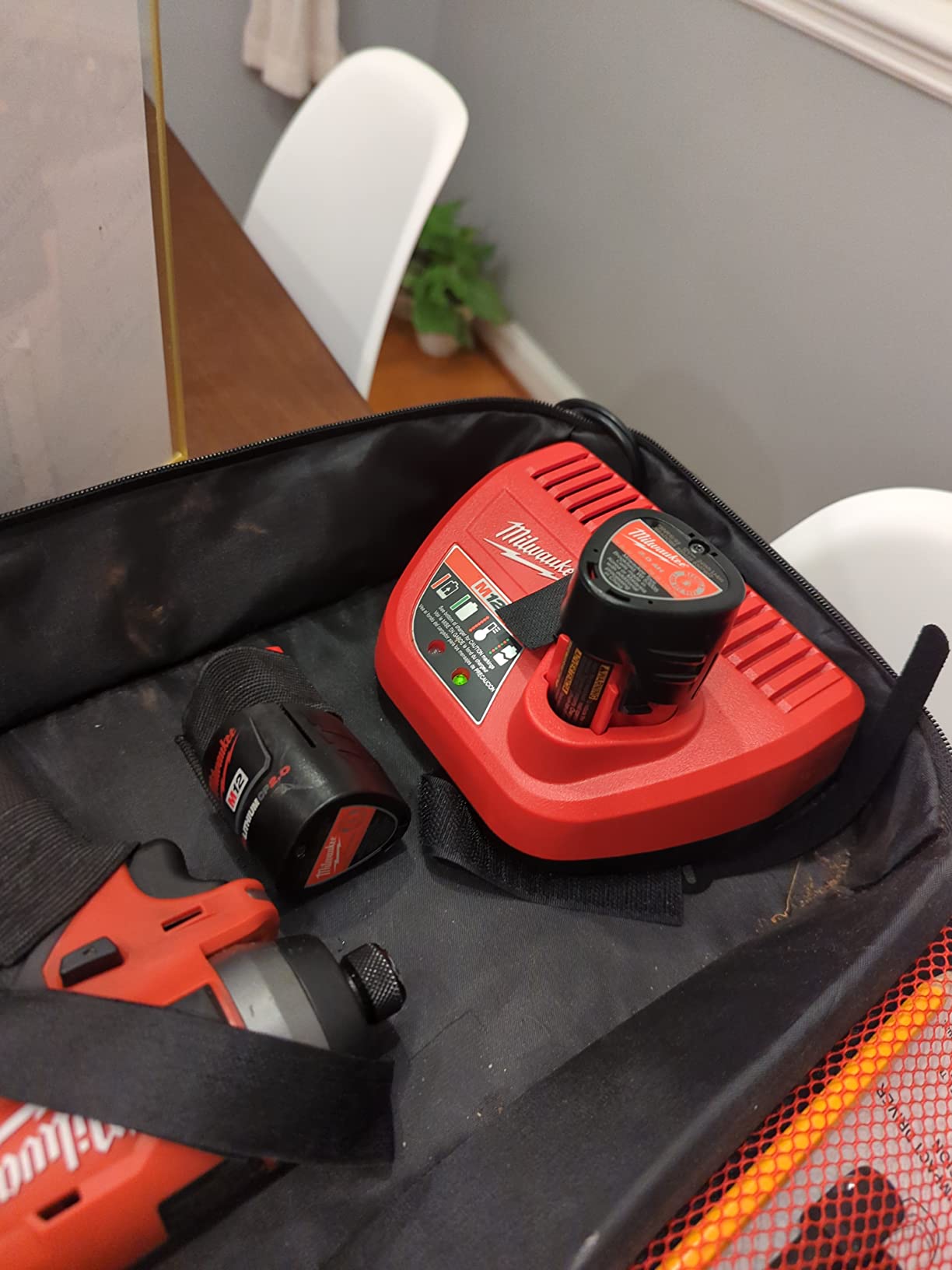 Milwaukee 48-11-2420 M12 REDLITHIUM 2.0 Compact Battery Pack (1-Pack) customer photo 2