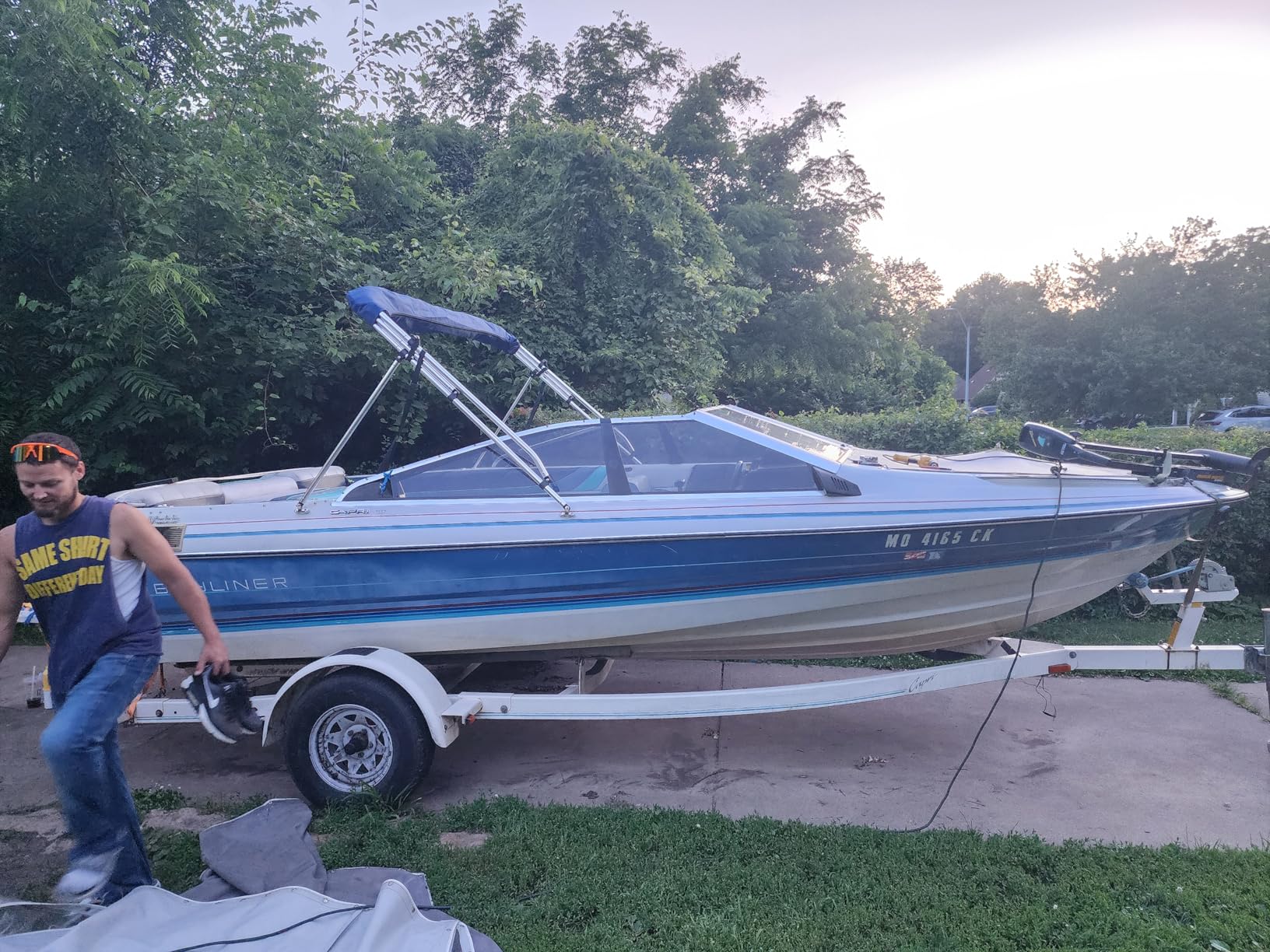 MSC 3 Bow 4 Bow Bimini Top Boat Cover, 600D Solution Dyed Polyester, 2 Support Poles & 4 Adjustable Straps Included customer photo 1