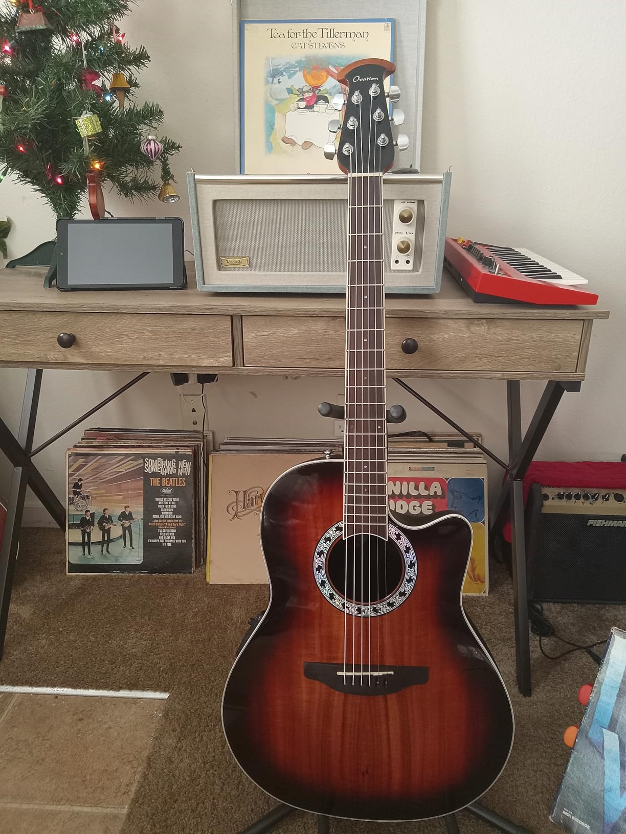 CS28P-KOAB Celebrity Standard Exotic Super Shallow Depth Acoustic-Electric Guitar, Koa Burst customer photo 1