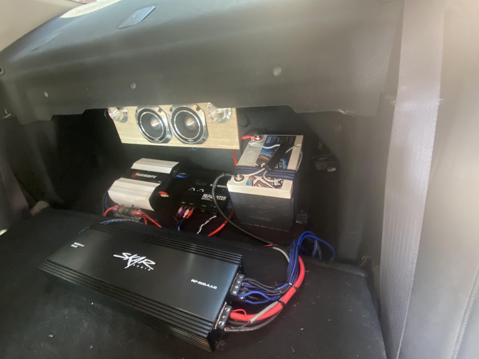 Skar Audio RP-150.4AB 1,000 Watt Full-Range Class A/B 4 Channel Car Amplifier customer photo 1