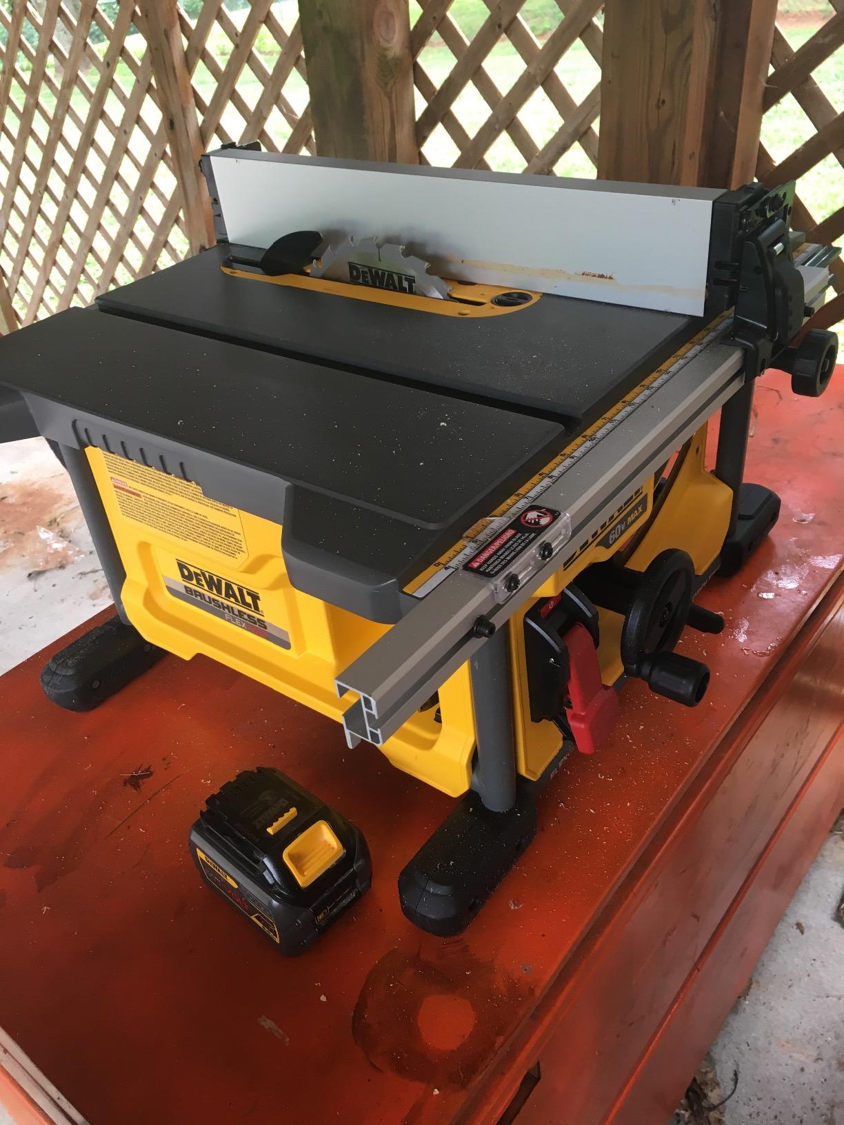 DEWALT FLEXVOLT 60V MAX* Table Saw, 8-1/4-Inch (DCS7485T1) customer photo 2