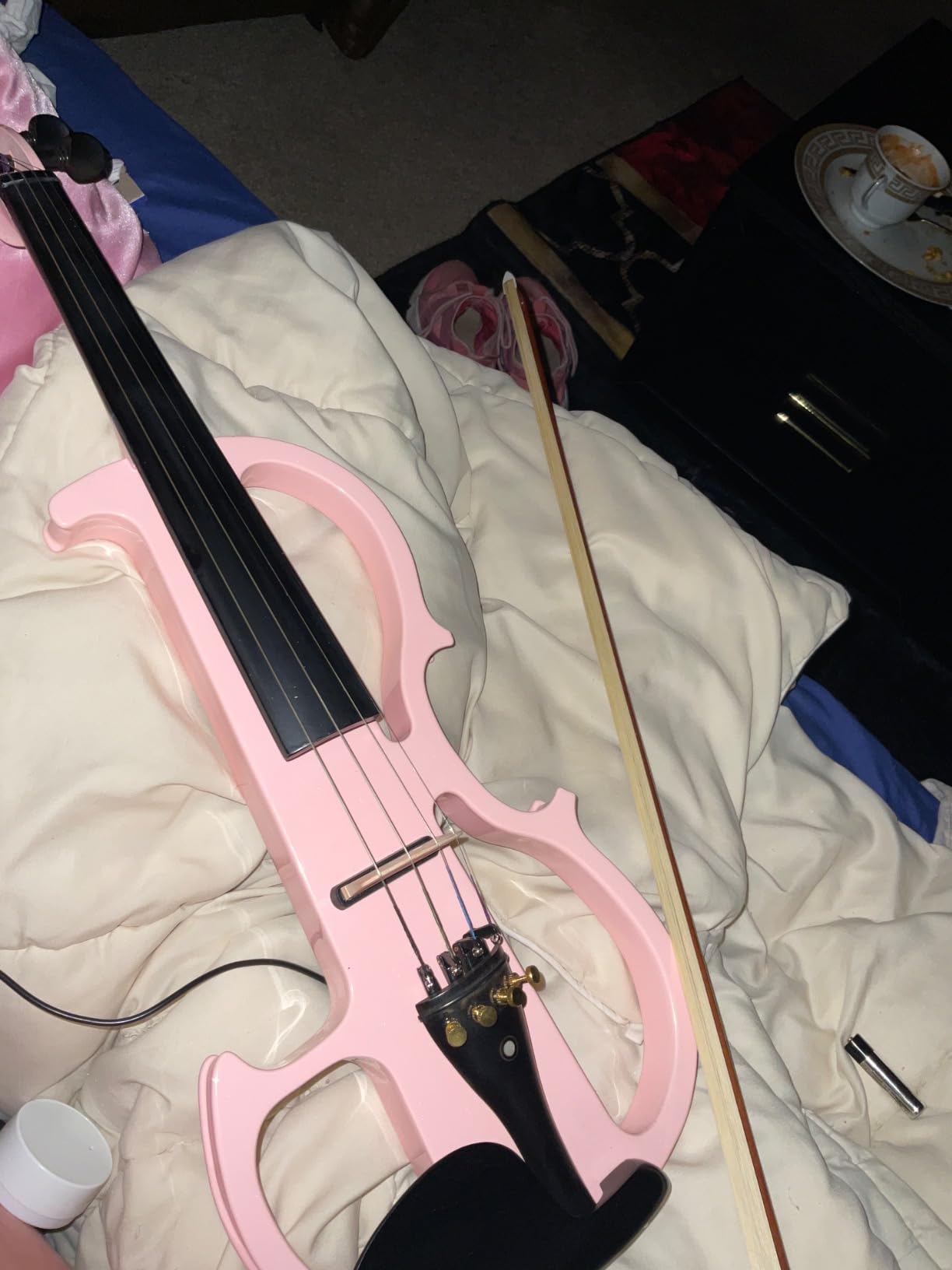 Vangoa Electric Violin Full Size 4/4, Black Silent Electric Violin, Solid Wood Metallic Electric Fiddle with Ebony Fittings, Beginner Kit for Adults Teens customer photo 1