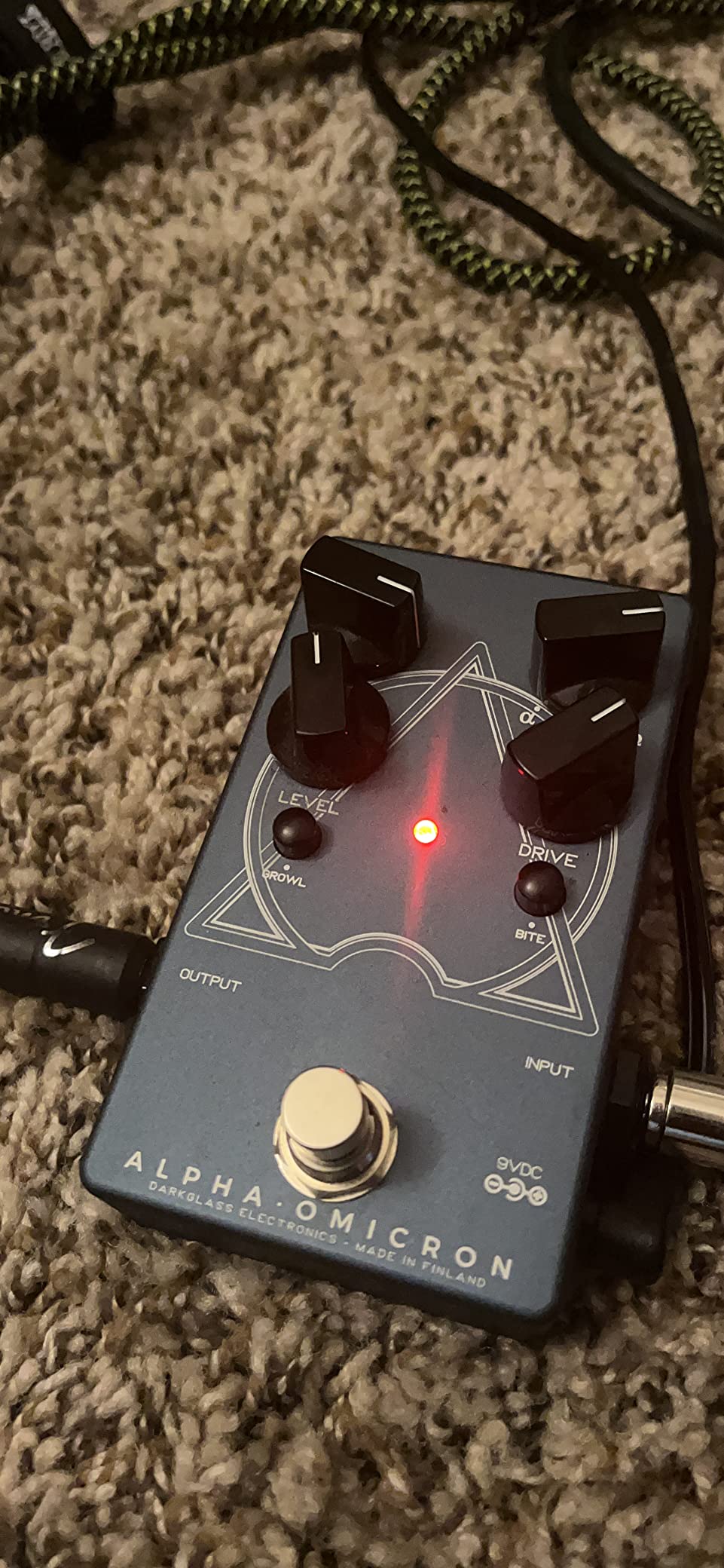 Darkglass Alpha Omicron Bass Preamp/OD Pedal w/Dual Distortion Modes, Blend Control, and Analog Signal Path customer photo 2