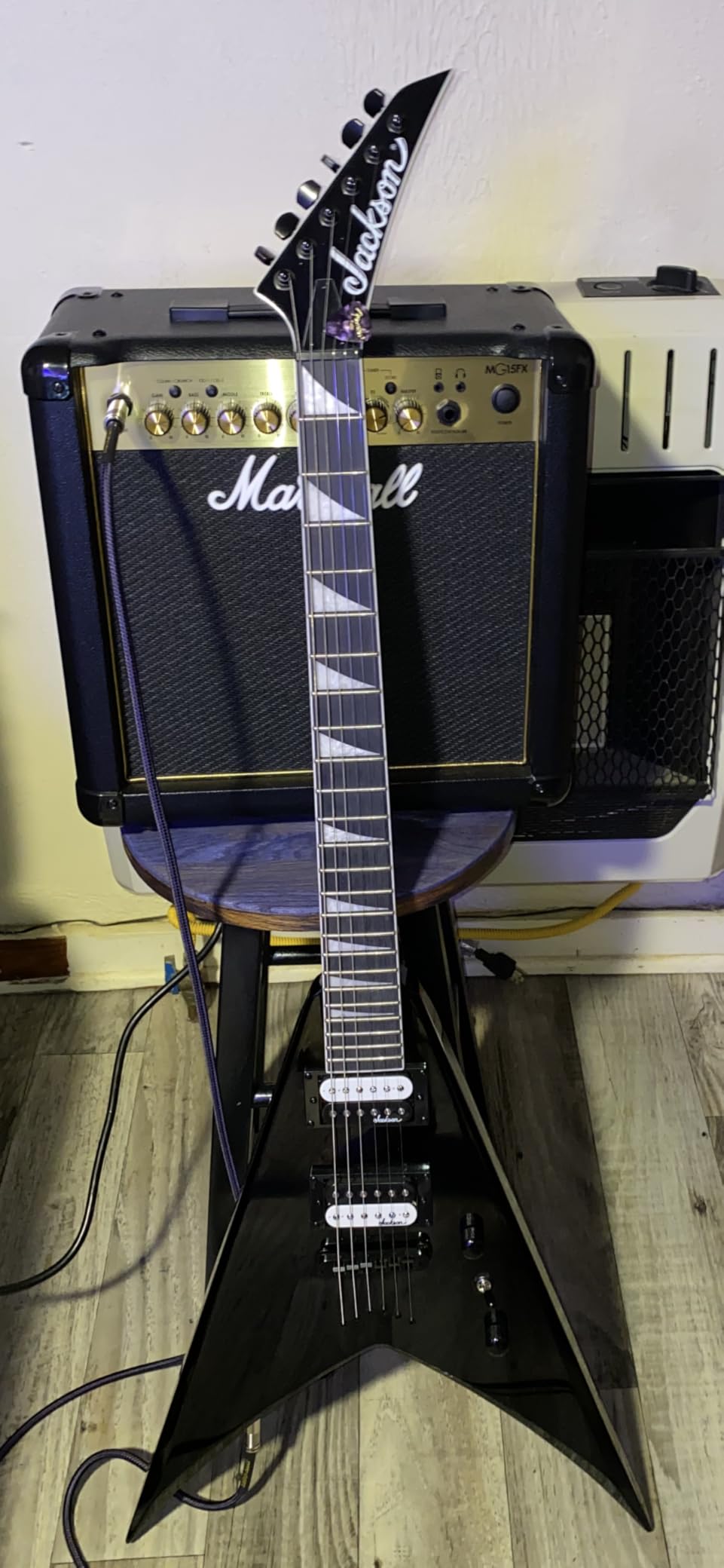 Marshall MG15GFX Combo Guitar Amplifier - Clean, Crunch, Overdrive Channels, Digital Effects, 15W customer photo 1