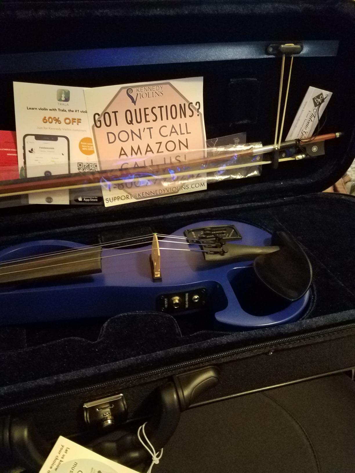 Electric Violin Bunnel Edge Outfit 4/4 Full Size (BLACK) - With Carrying Case and Accessories - Headphone Jack - Piezo Ceramic Pick-up from Kennedy Violins customer photo 2