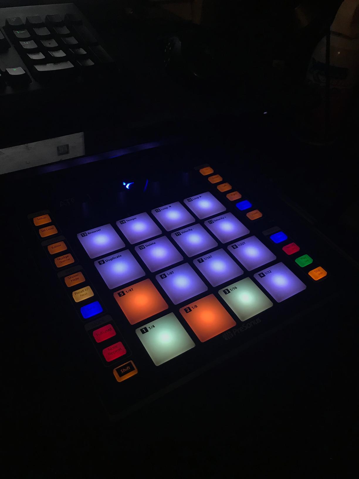 PreSonus ATOM Production and Performance MIDI Pad Controller with Studio One Artist and Ableton Live Lite customer photo 2