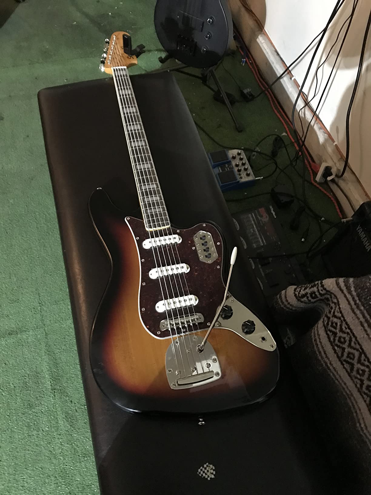 Squier Classic Vibe 6-String Bass VI, 3-Color Sunburst, Laurel Fingerboard customer photo 2