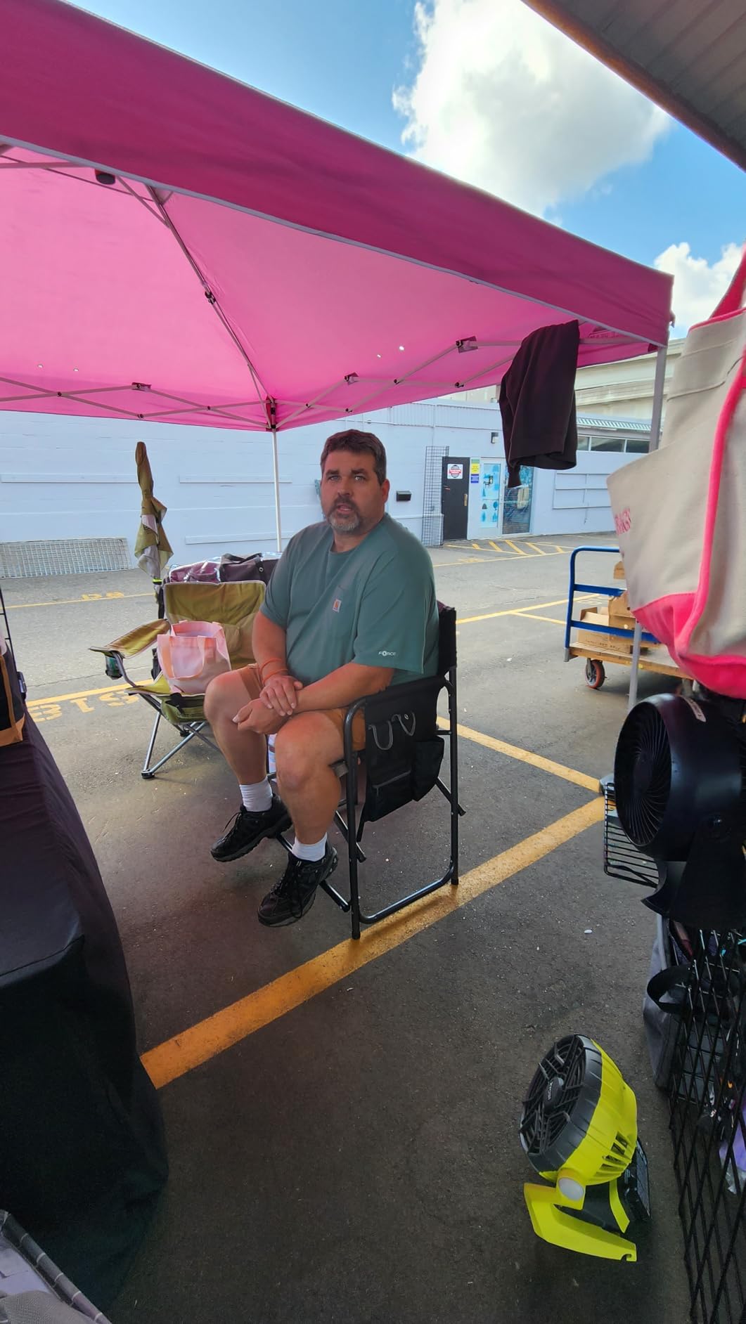 EAGLE PEAK Pop Up Canopy Tent with Wheeled Carry Bag, 8 Stakes, 4 Ropes, 4 Weight Bags, Easy Set Up Tent Canopy, 10x10 ft, 100sqft of Shade, White customer photo 1