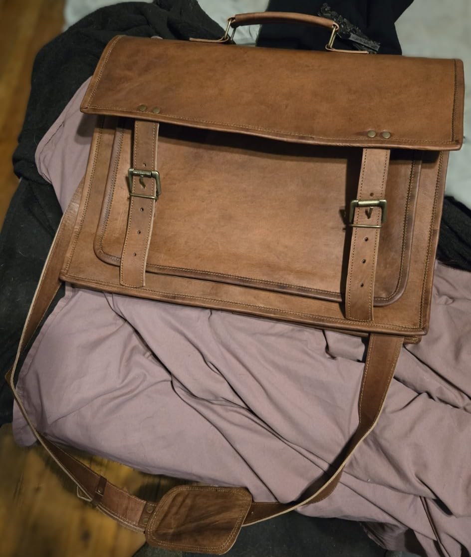 Leather Messenger Bag for Men and Women 18 inch Large Vintage Leather Briefcase Laptop Shoulder Bag Unisex Crossbody Messenger Satchel for Office, Business, Work, Travel customer photo 2