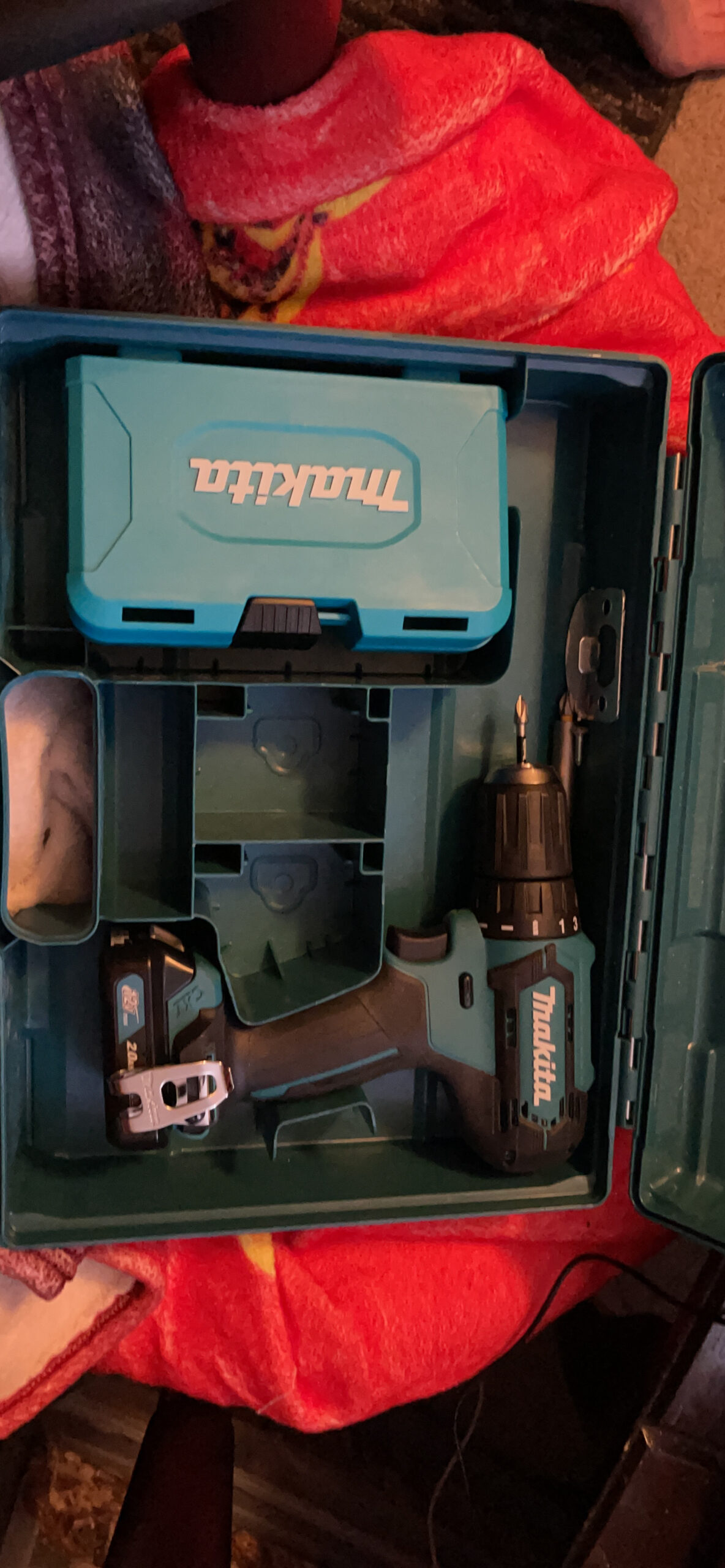 Makita FD09R1 12V max CXT Lithium-Ion Cordless 3/8