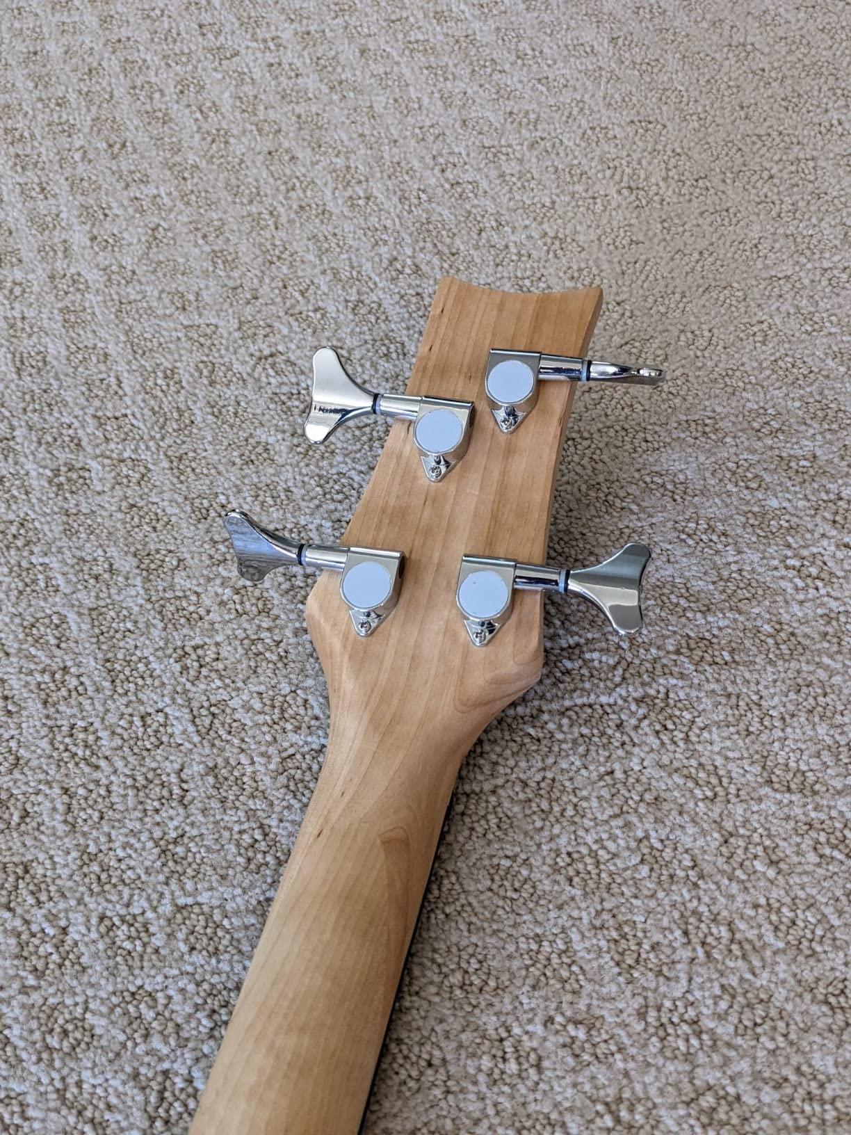 GLARRY Electric Bass Guitar Full Size 4 String Exquisite Stylish Bass with Power Line, Bag and Wrench Tool (Natural Wood) customer photo 2