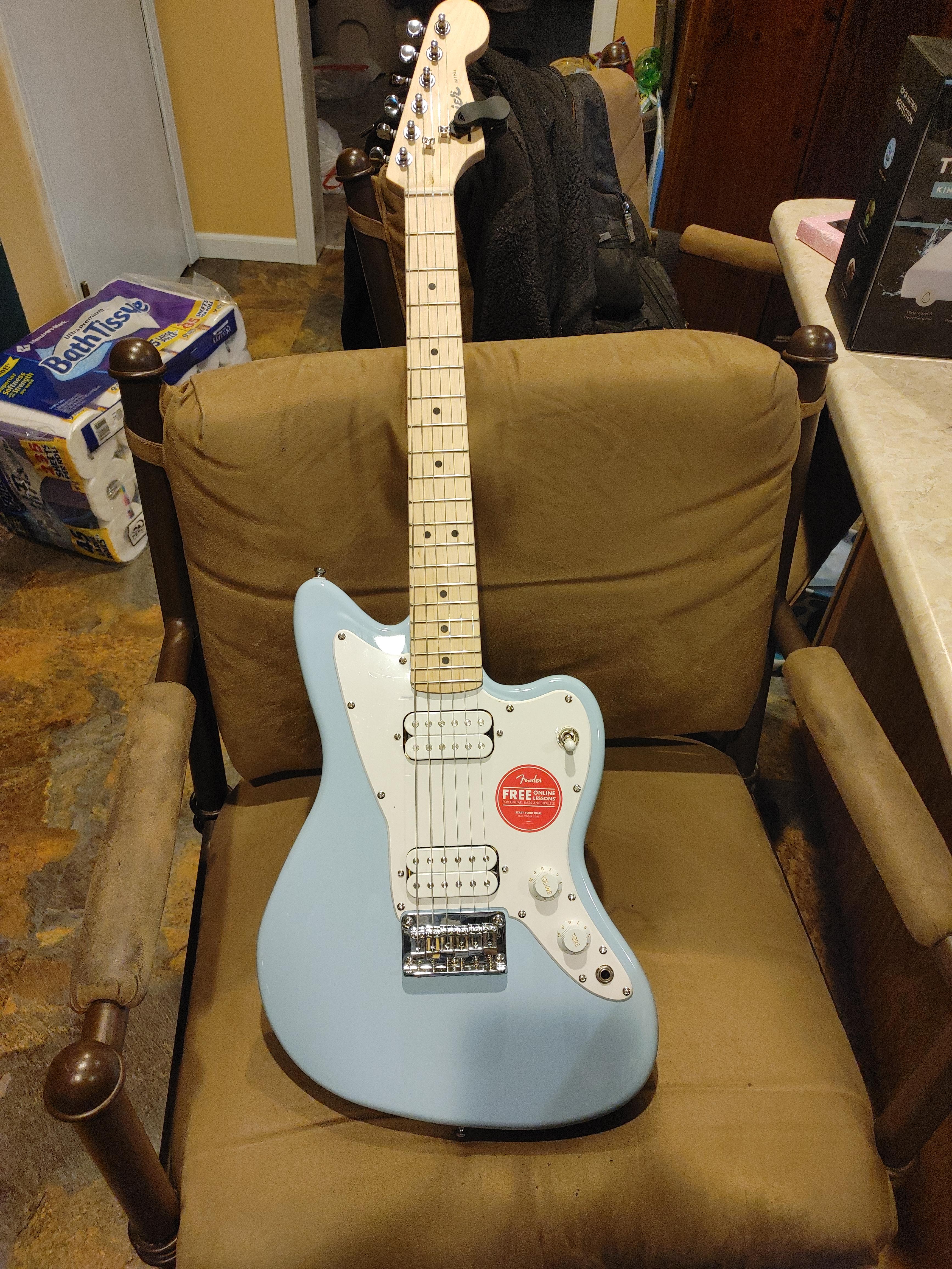 Squier Mini Jazzmaster Electric Guitar, Daphne Blue, Maple Fingerboard customer photo 2