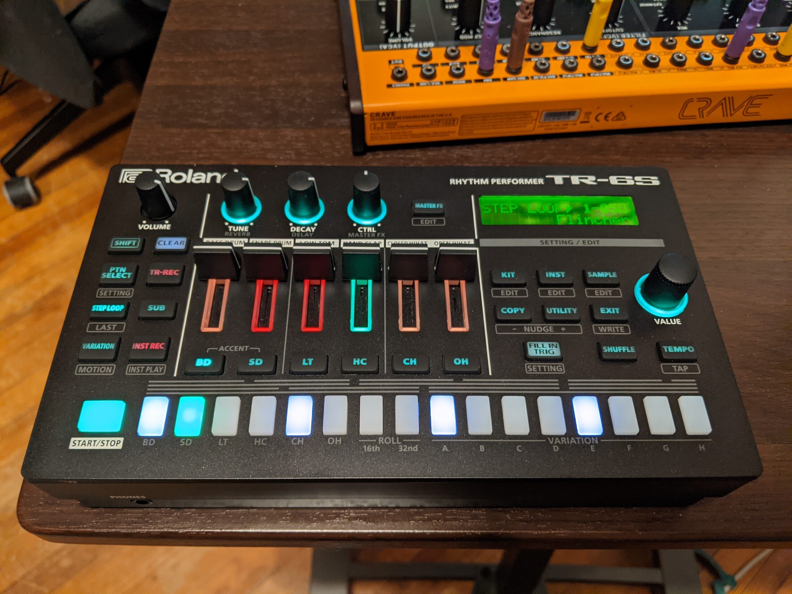 Roland TR-6S Rhythm Performer customer photo 1